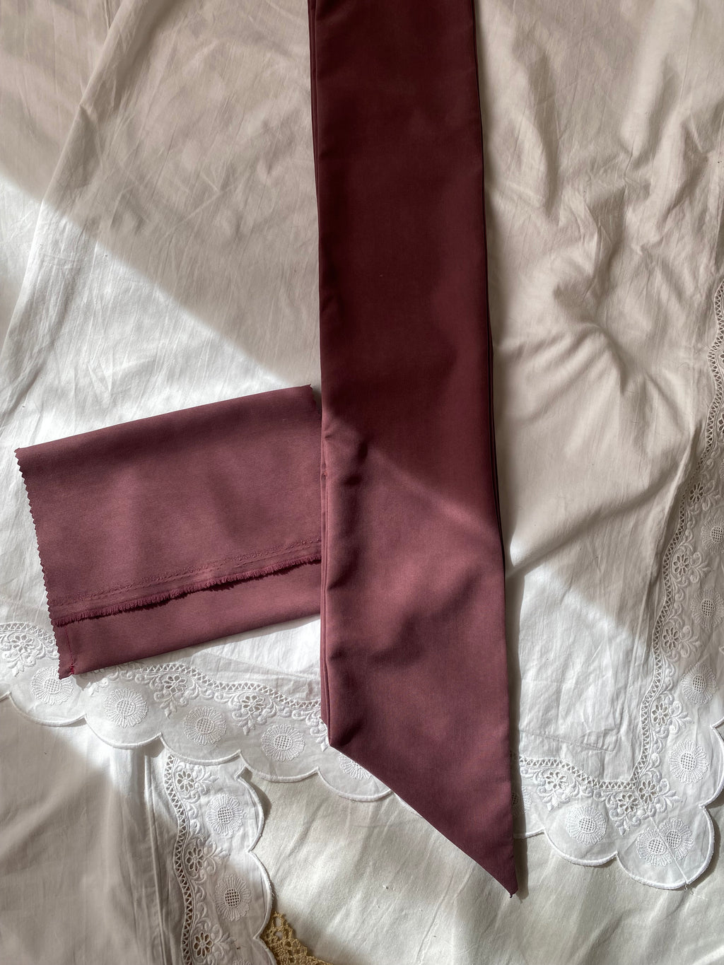 Fiocco sartoriale viola