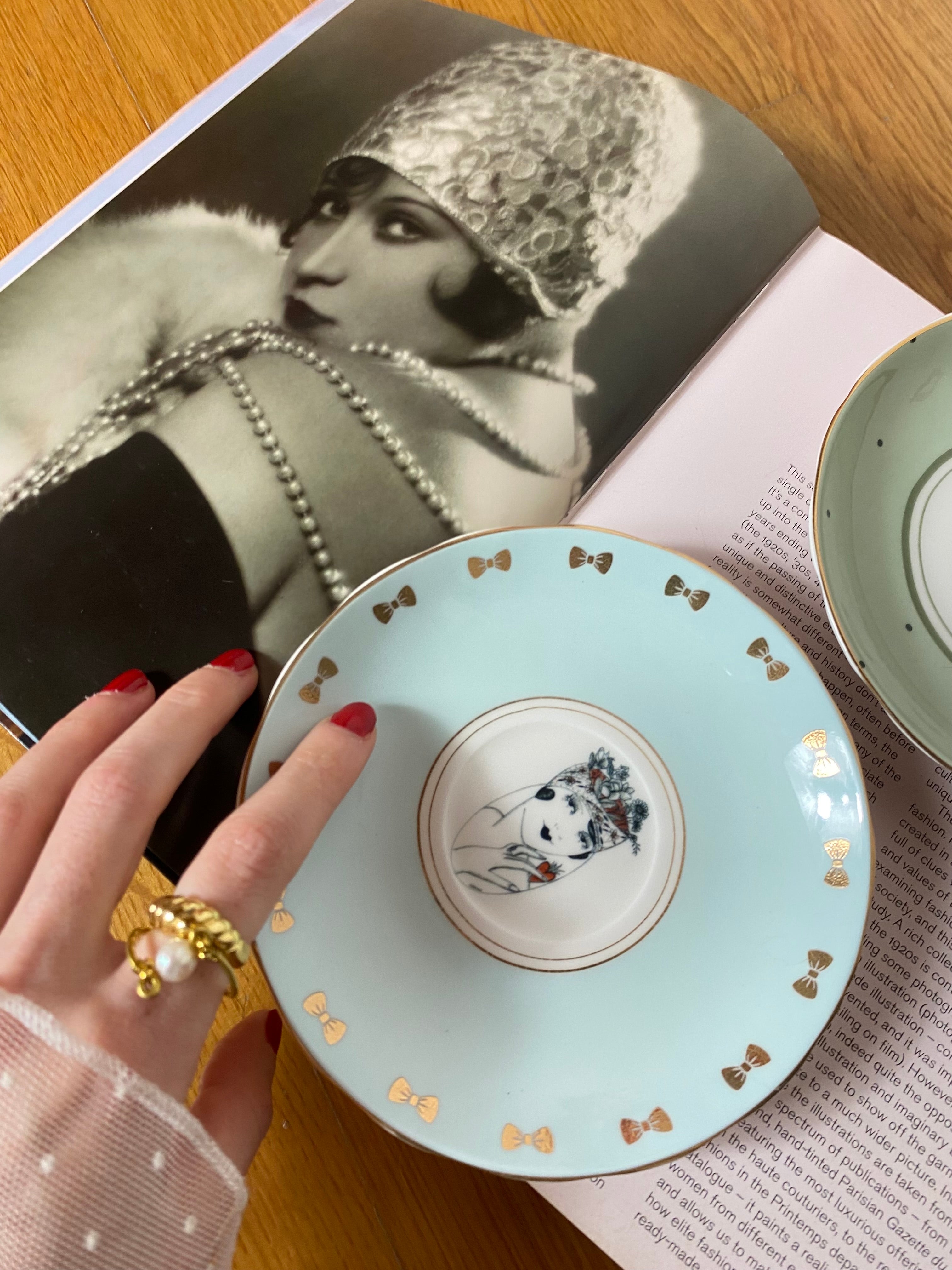 Vide poche par Helbones