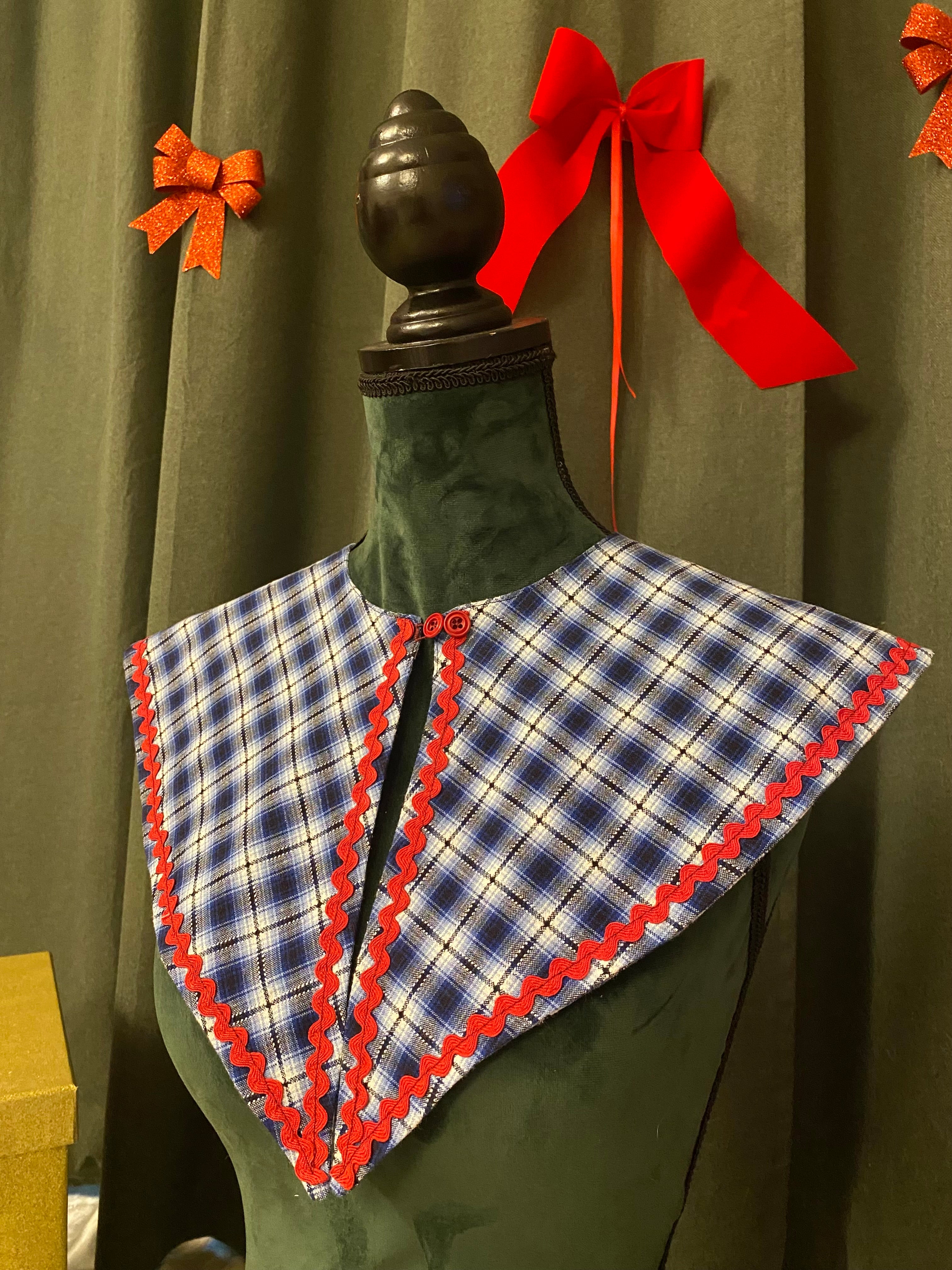 Maxi colletto alla marinara a punta