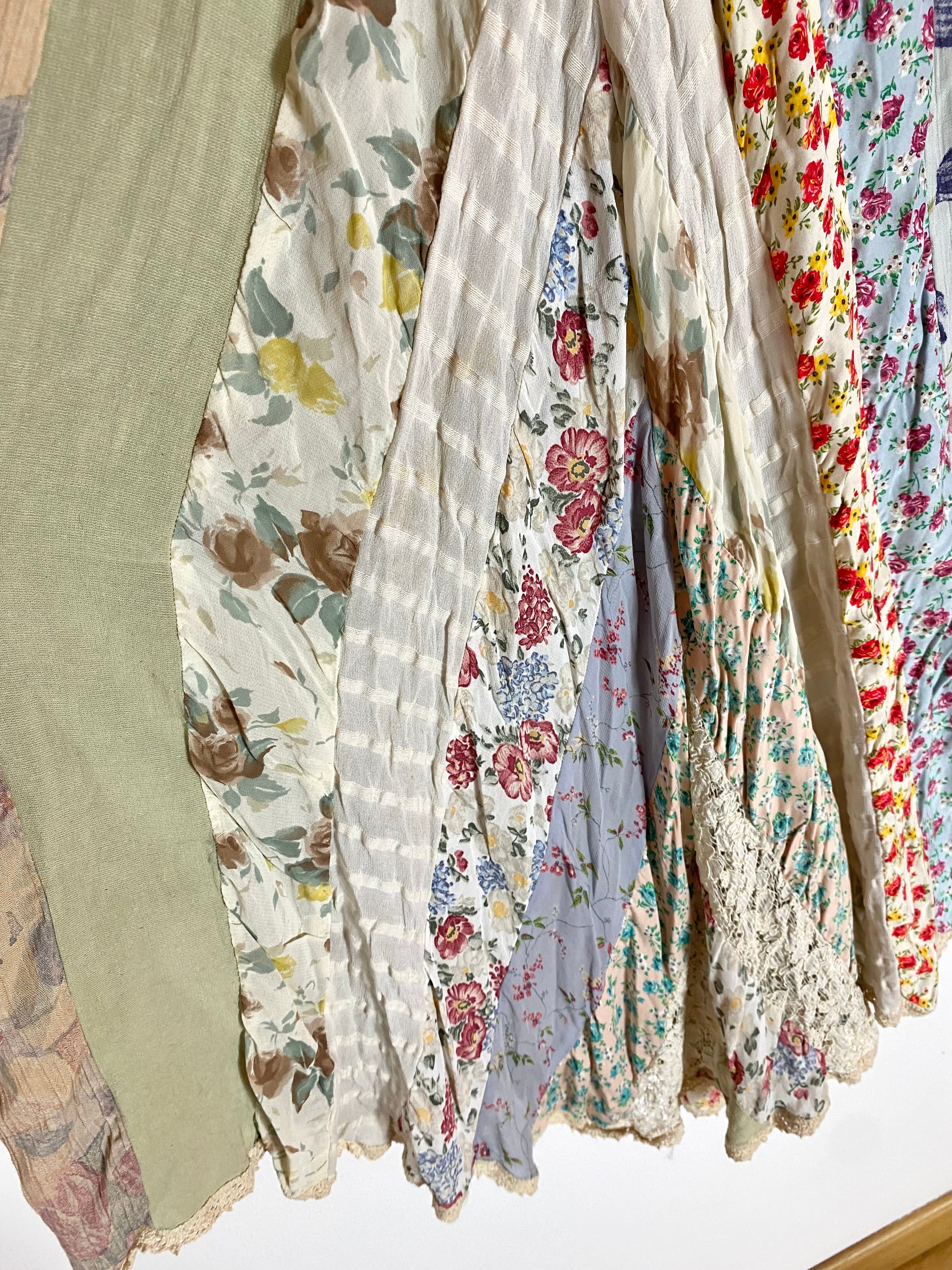 Gonna midi effetto stropicciato 70s