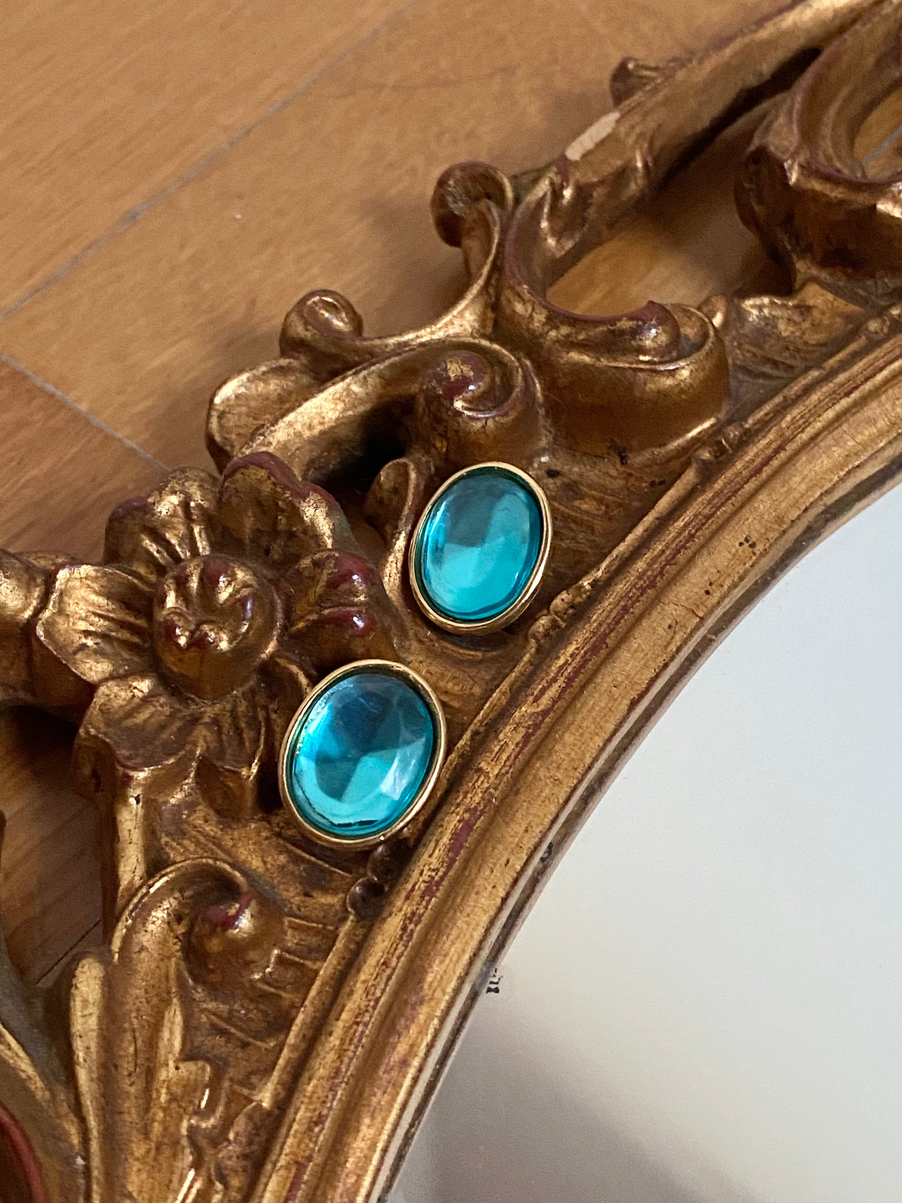 Celeste orecchini a bottone