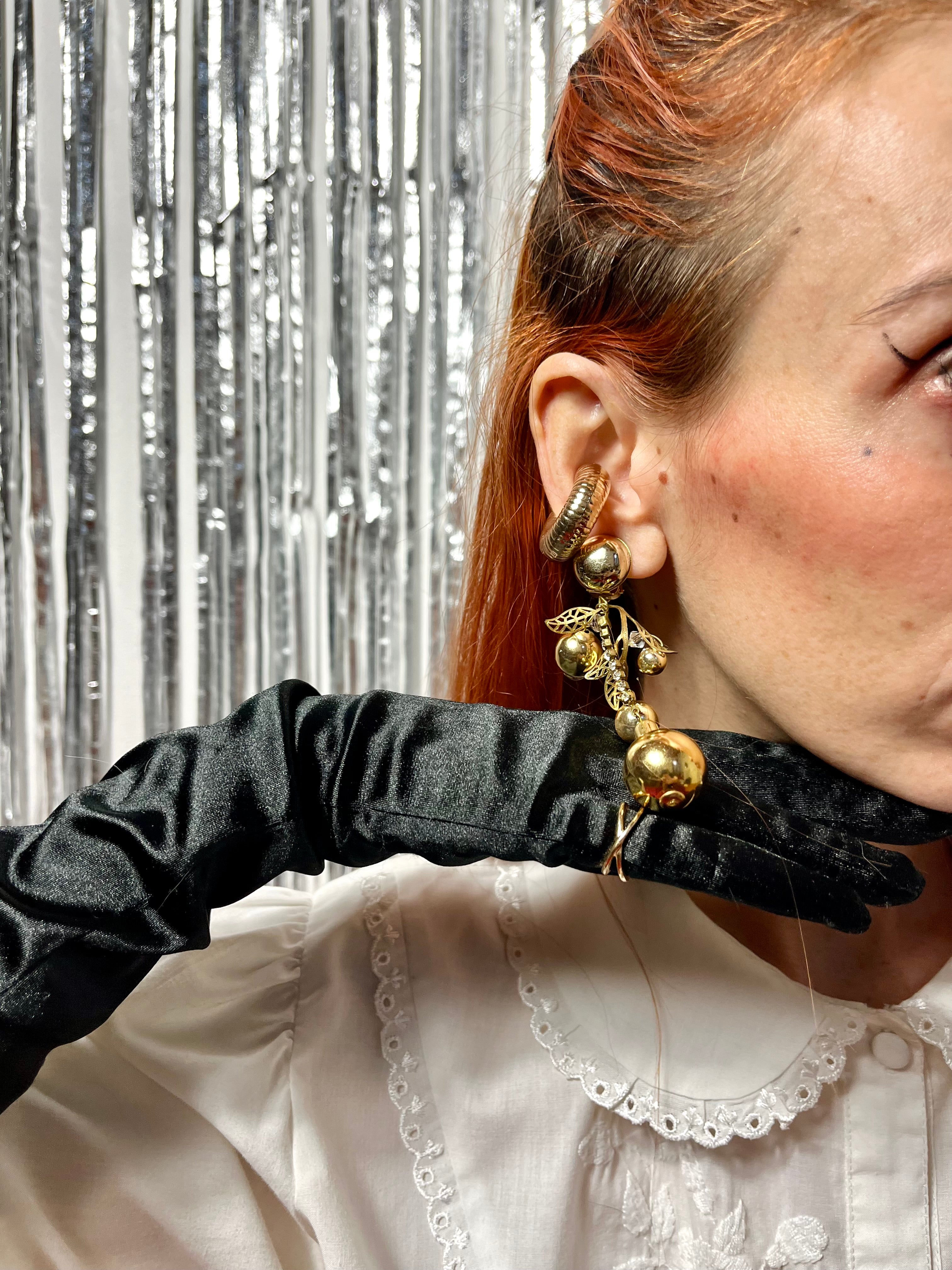 Orecchini a grappolo palline di Natale con punti luce