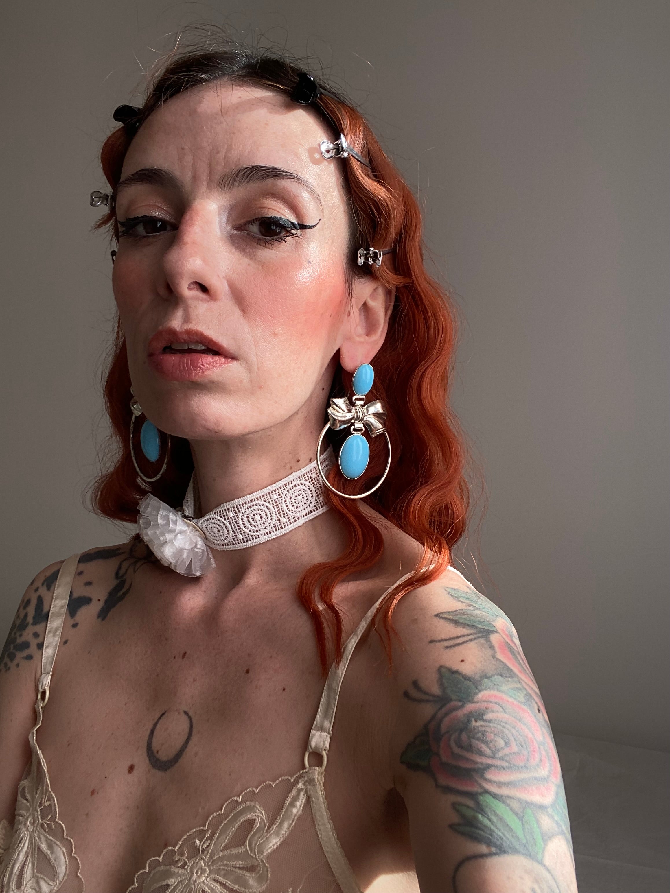 Maxi orecchini a fiocco