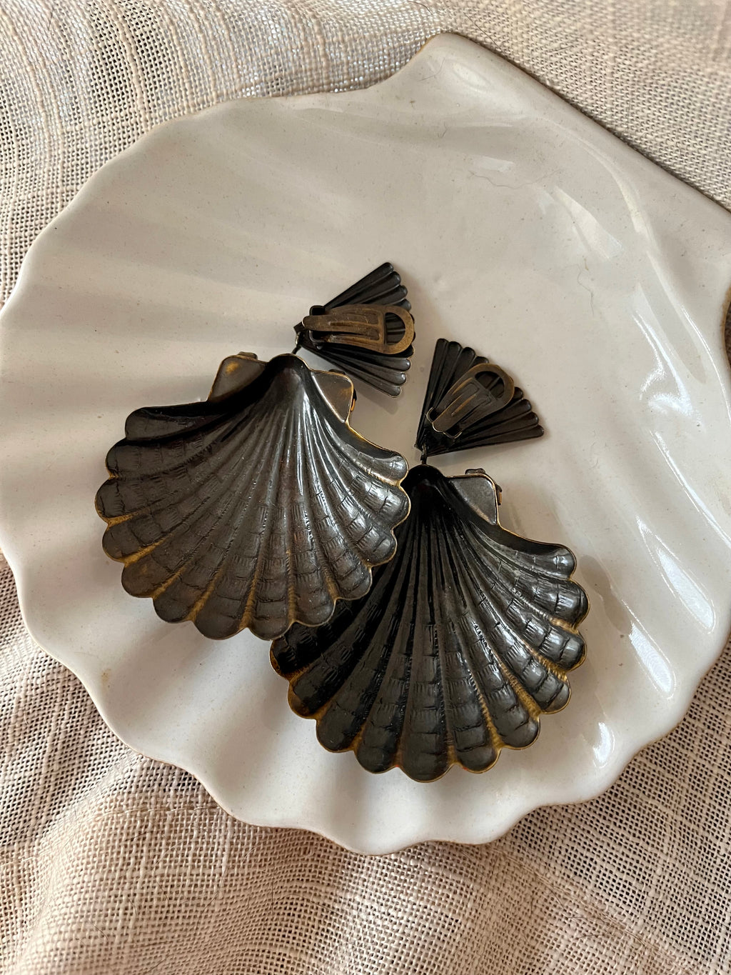 Mare malinconia orecchini conchiglia maxi