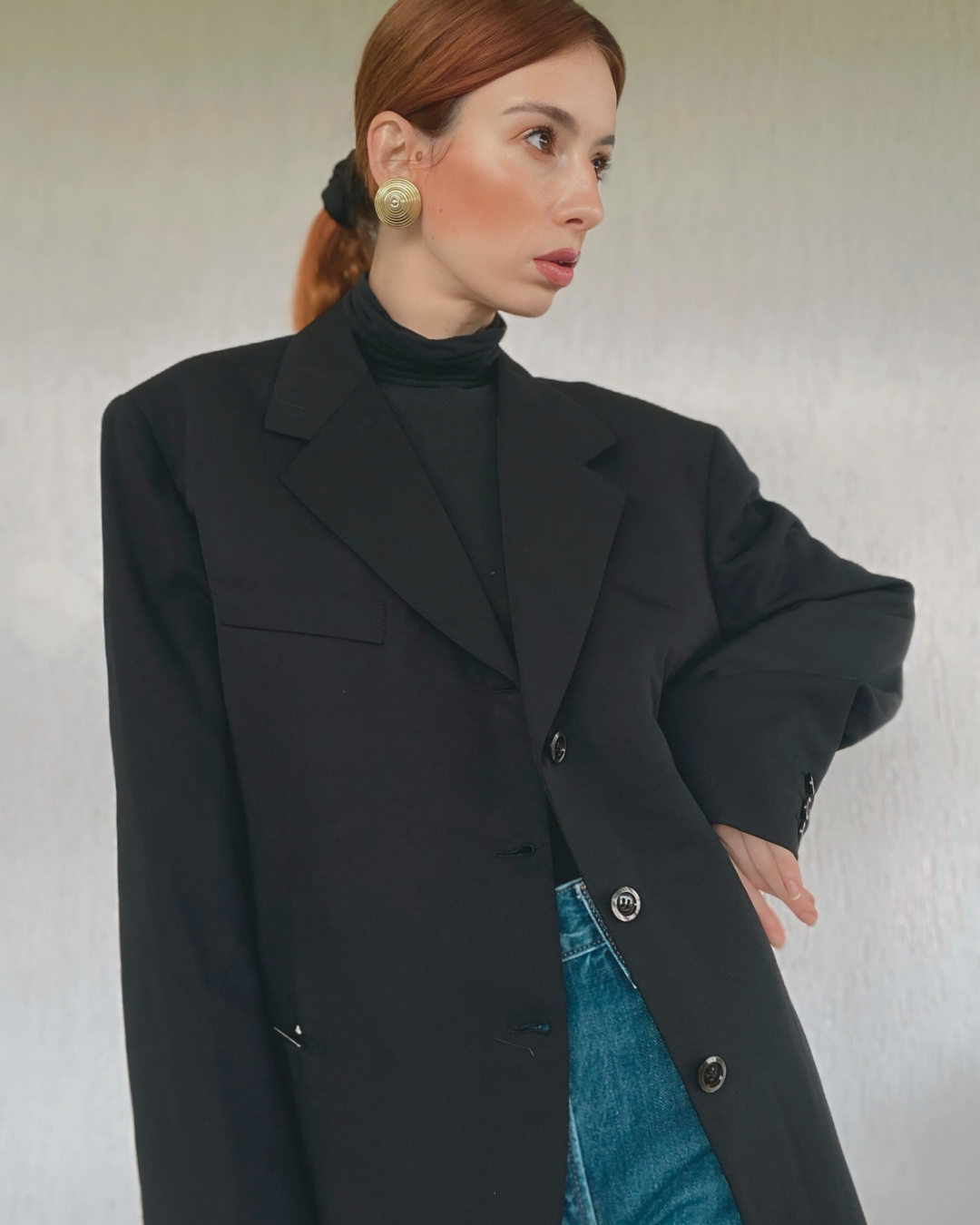 Blazer ajusté à simple boutonnage et revers en pointe