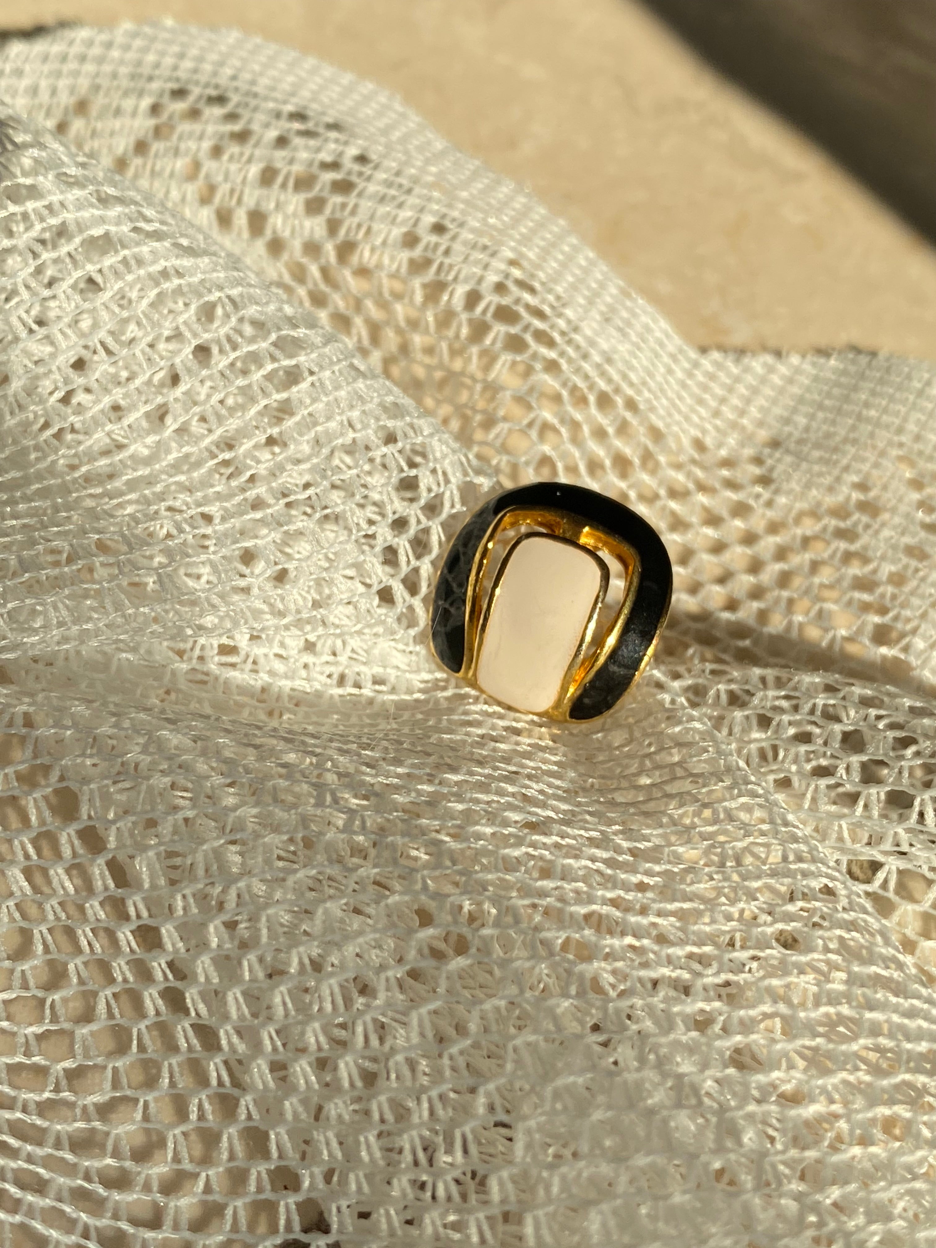 Quadro orecchino singolo smaltato