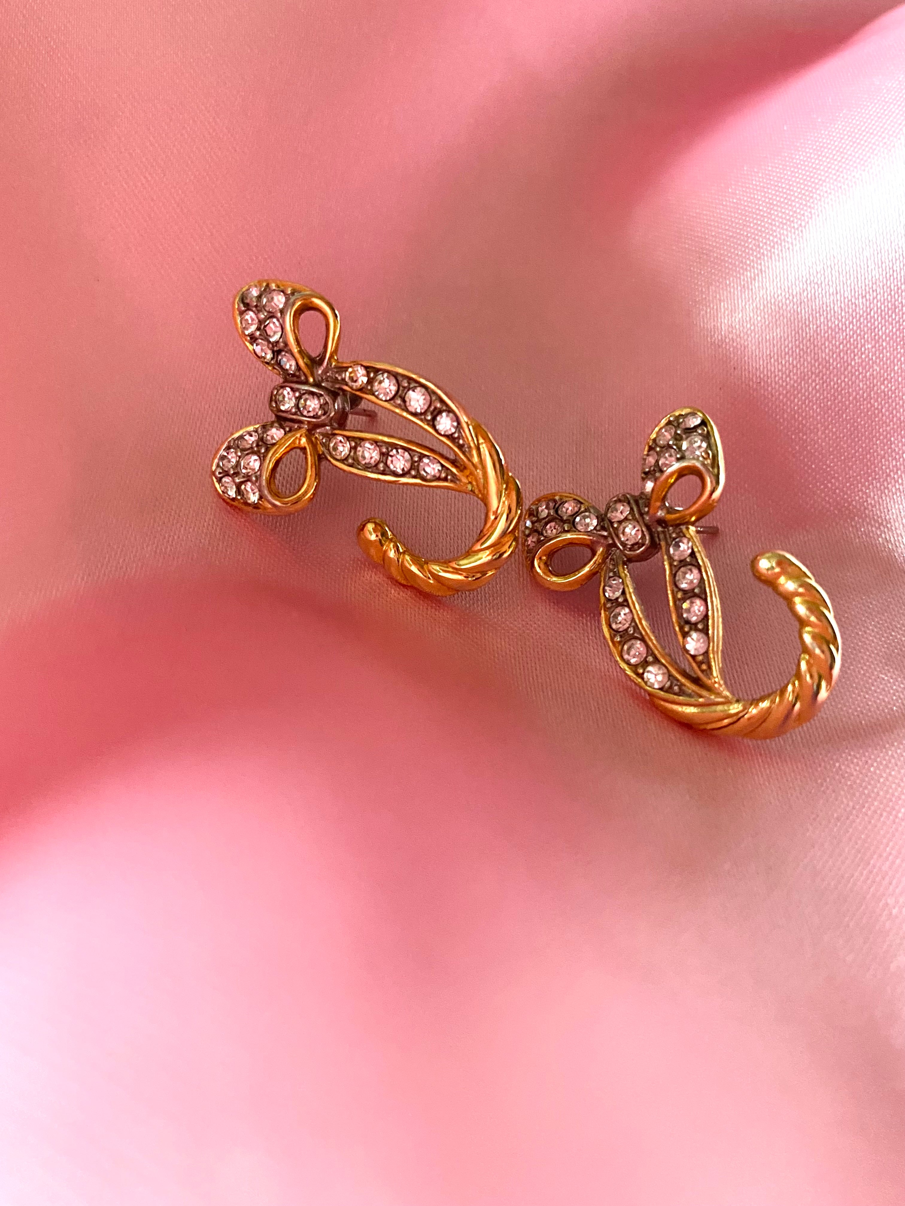 Orecchini a fiocco con strass