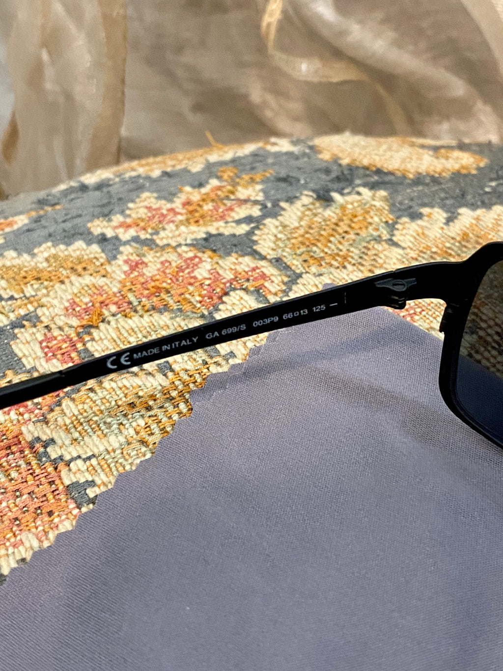 Emporio Armani a mascherina
