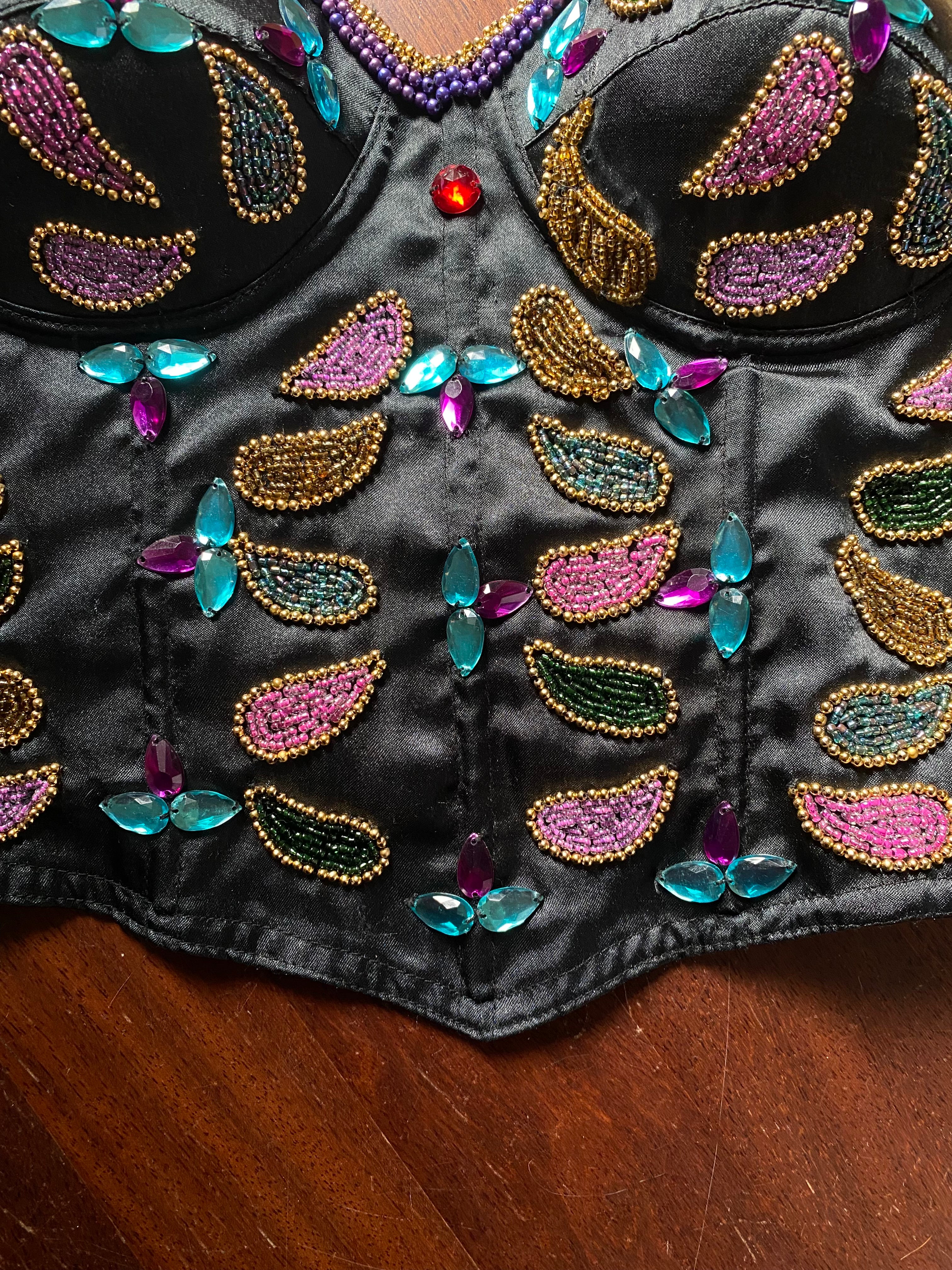 Corset balle avec pierres