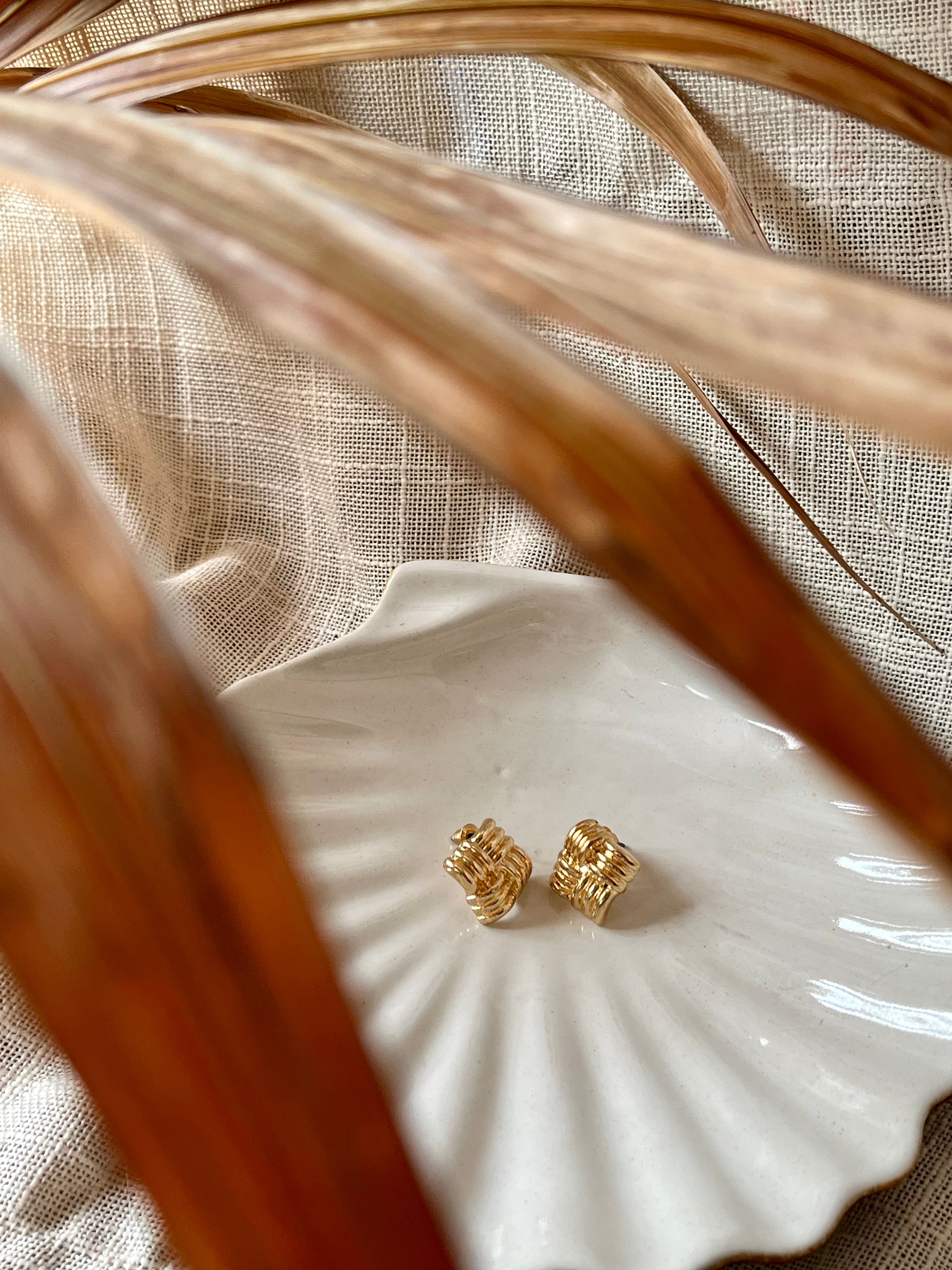 Boucles d'oreilles carrées arrondies