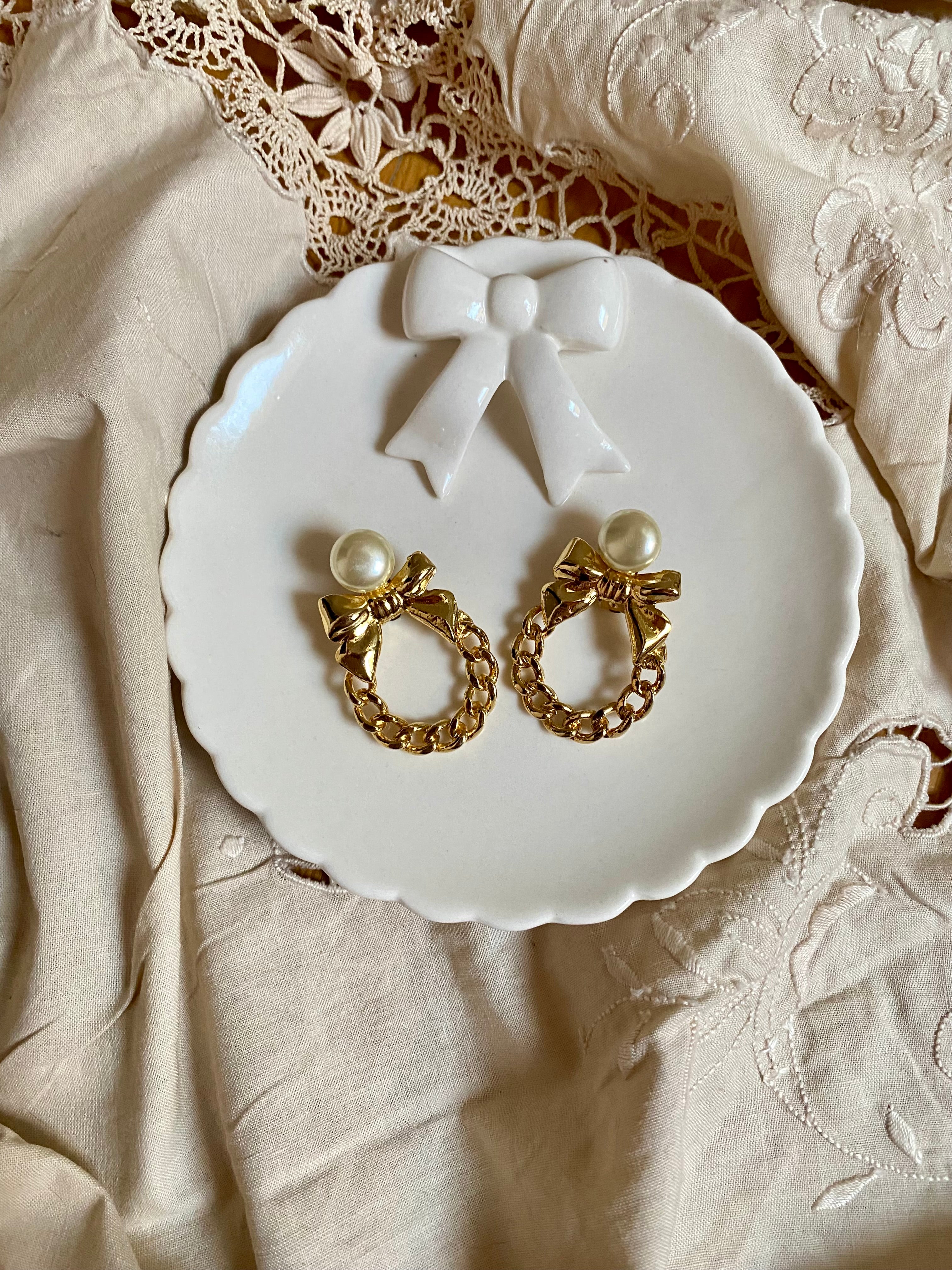 Vorrei che fosse amore orecchini a fiocco