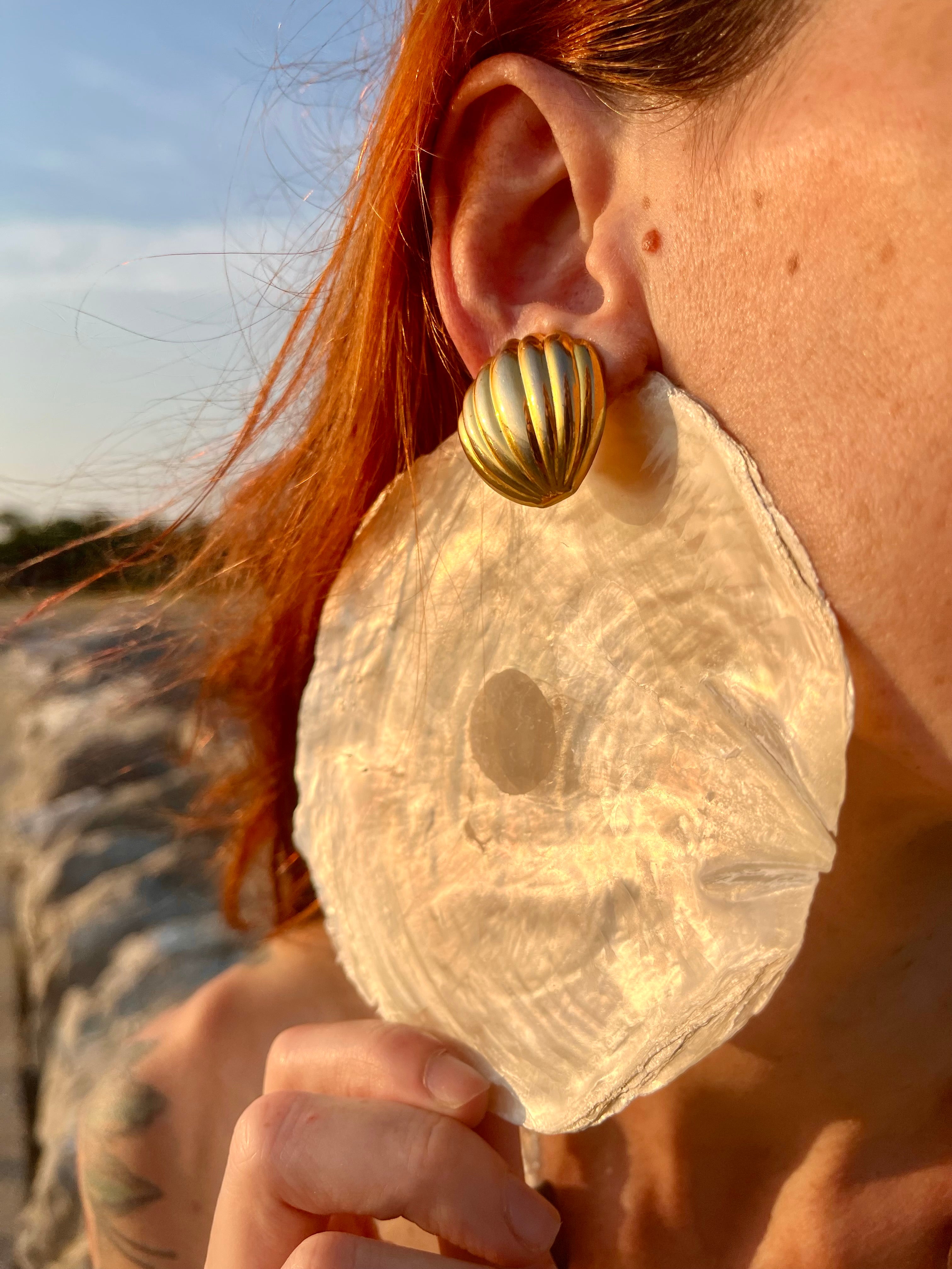 Boucles d'oreilles clip coquillage Malfi