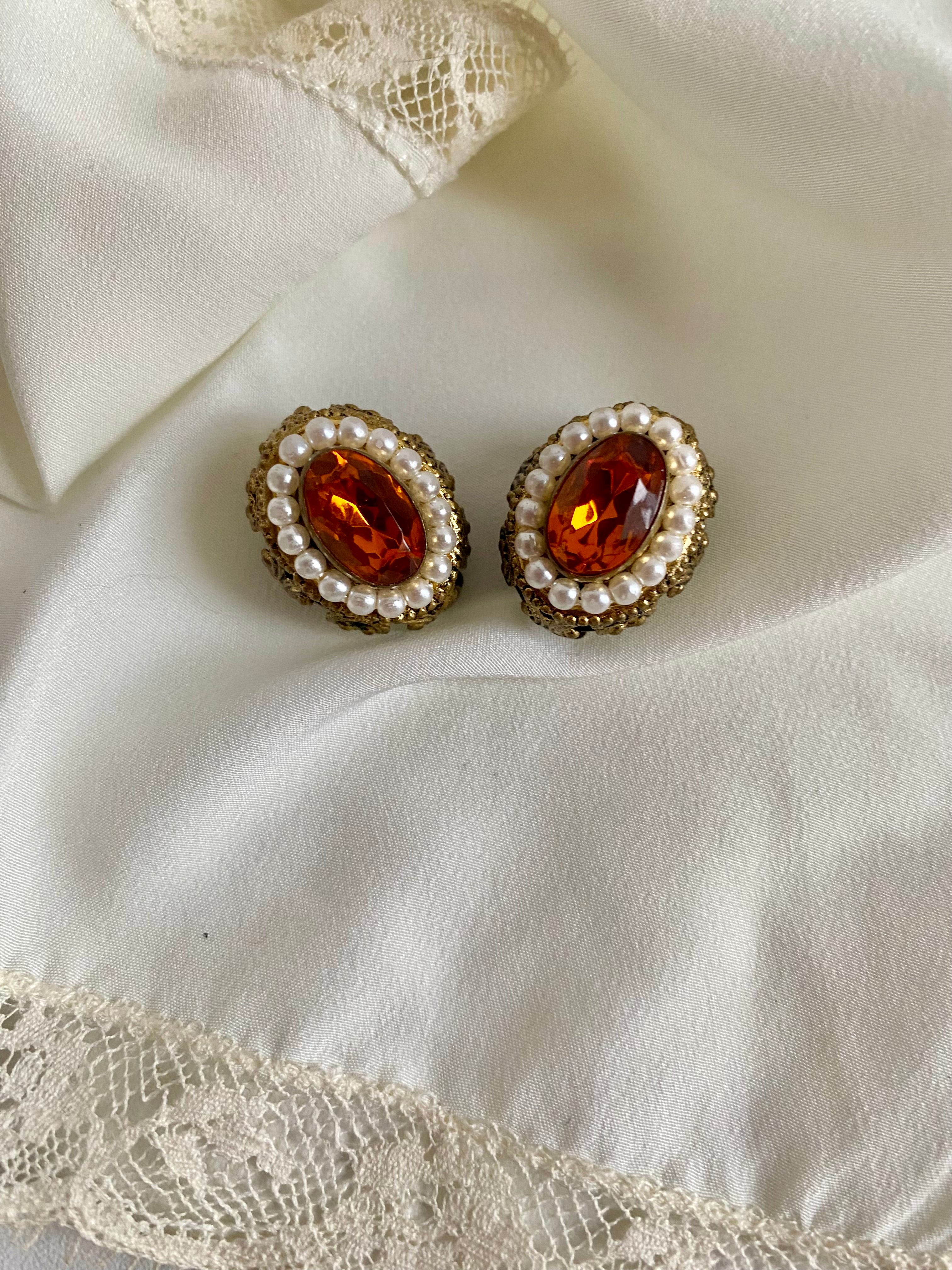 Orecchini a bottone Vittoriani