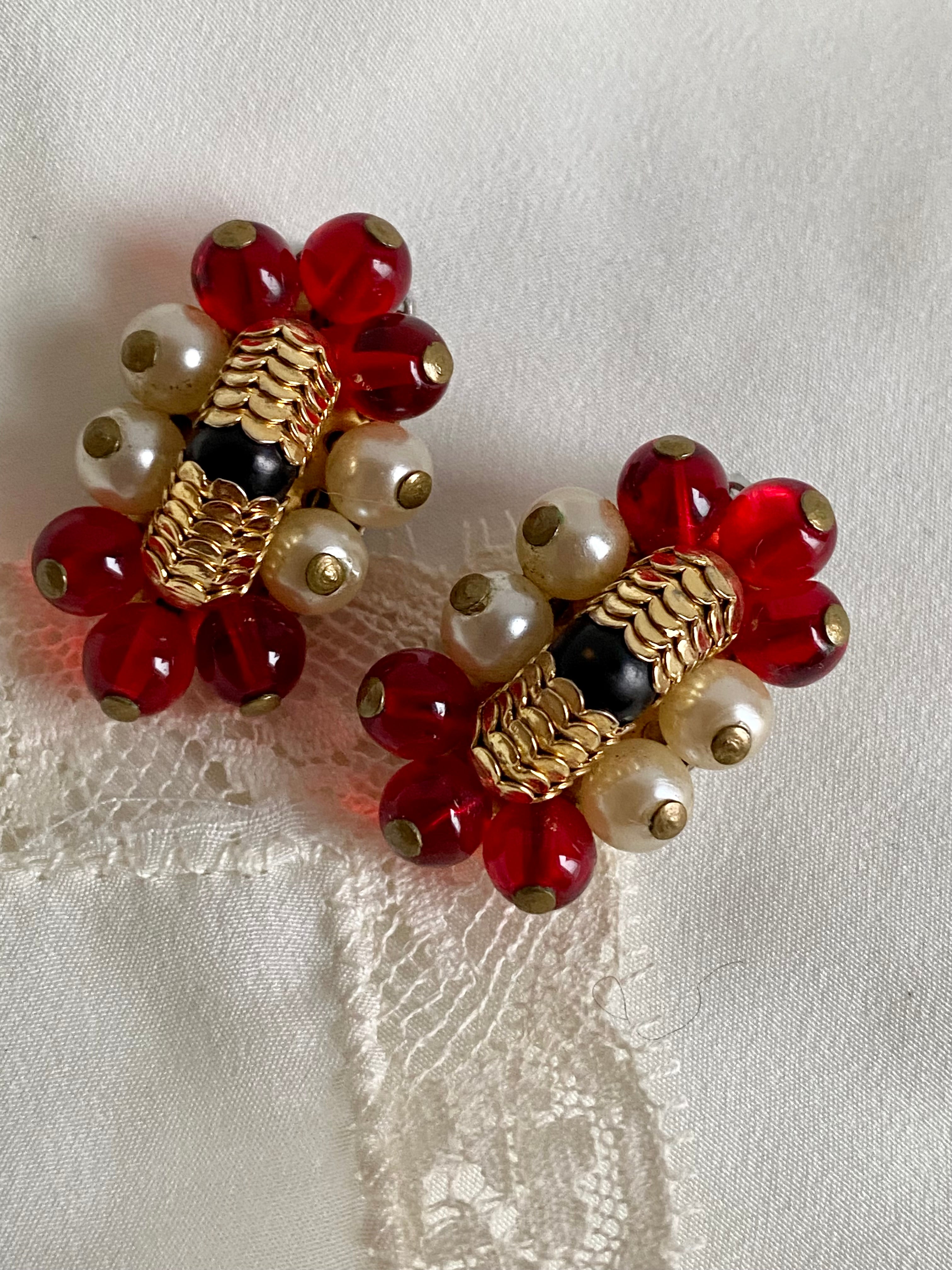 Orecchini a bottone bombati