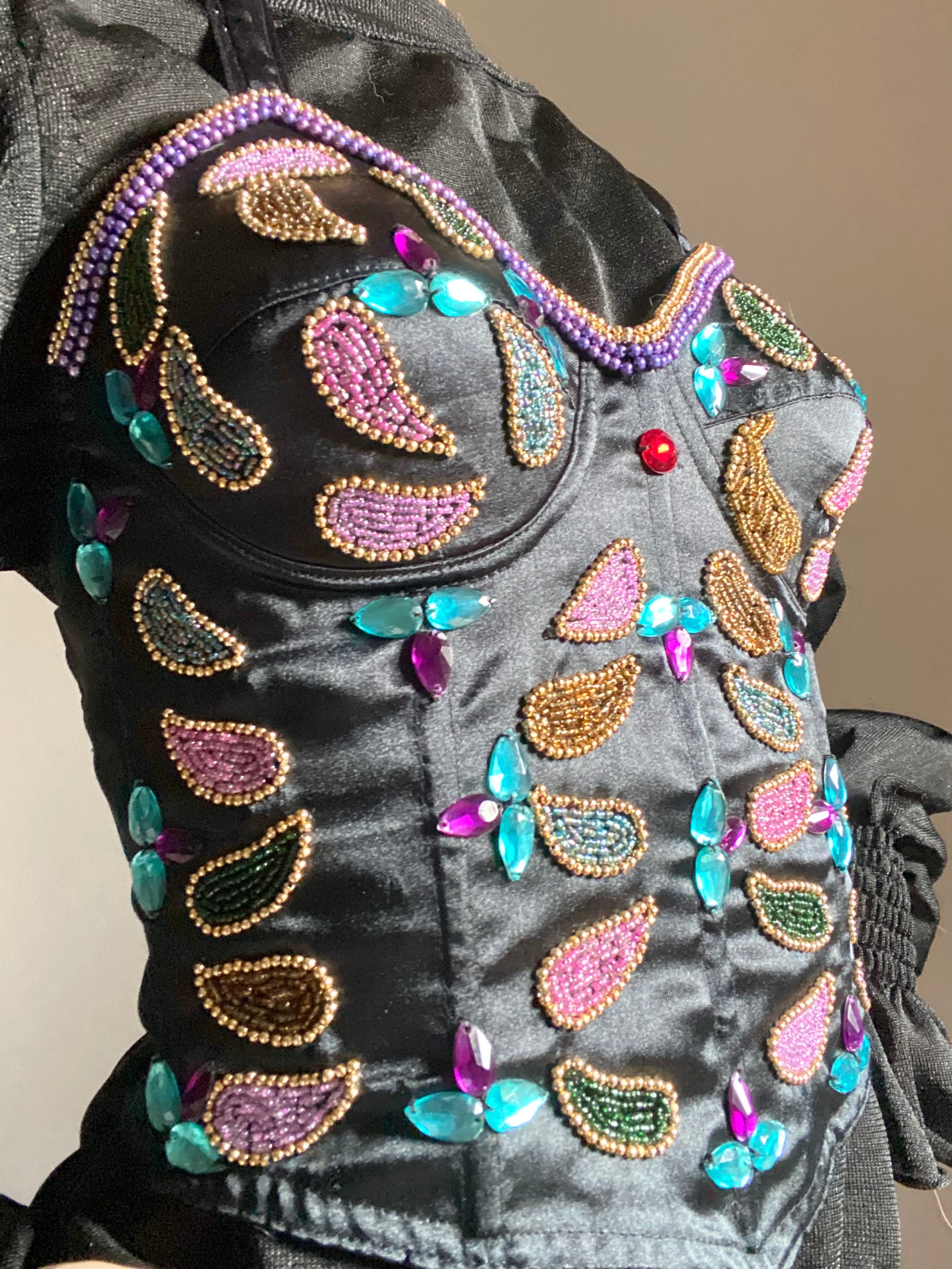 Corset balle avec pierres