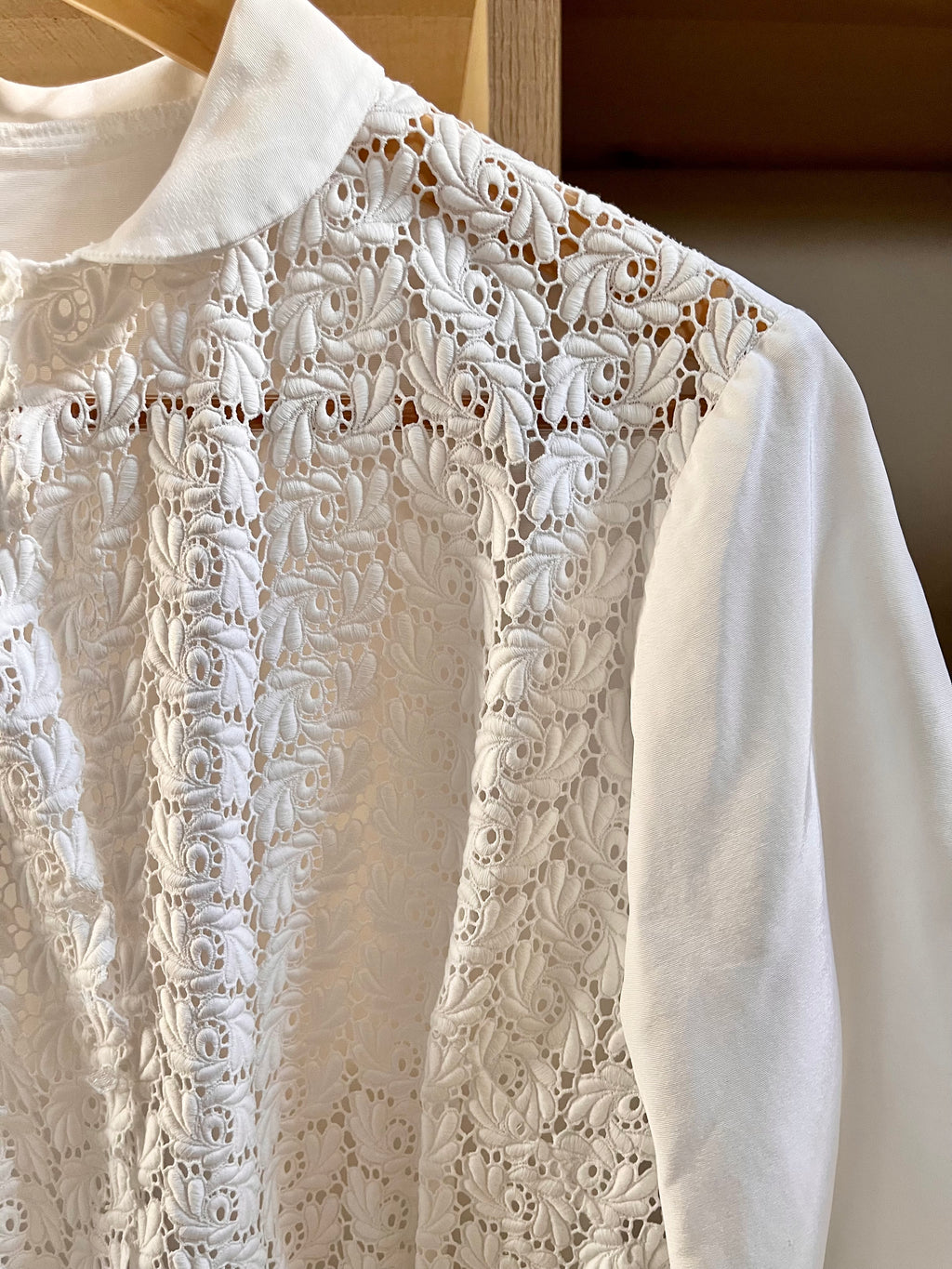 Camicia in pizzo macramè a palloncino