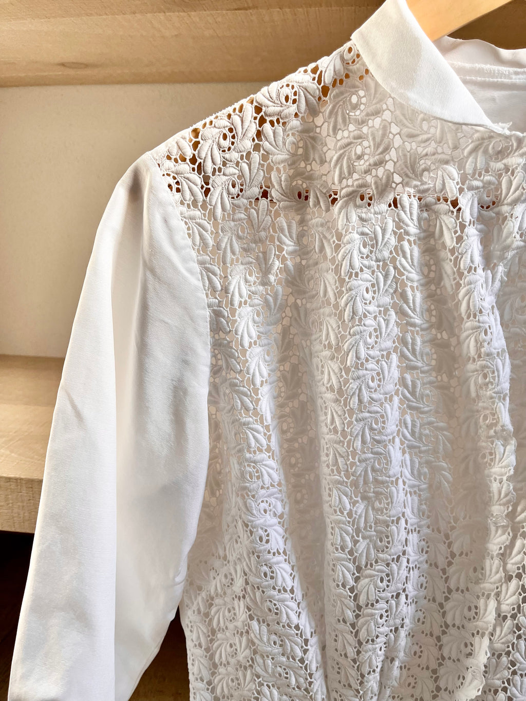 Camicia in pizzo macramè a palloncino