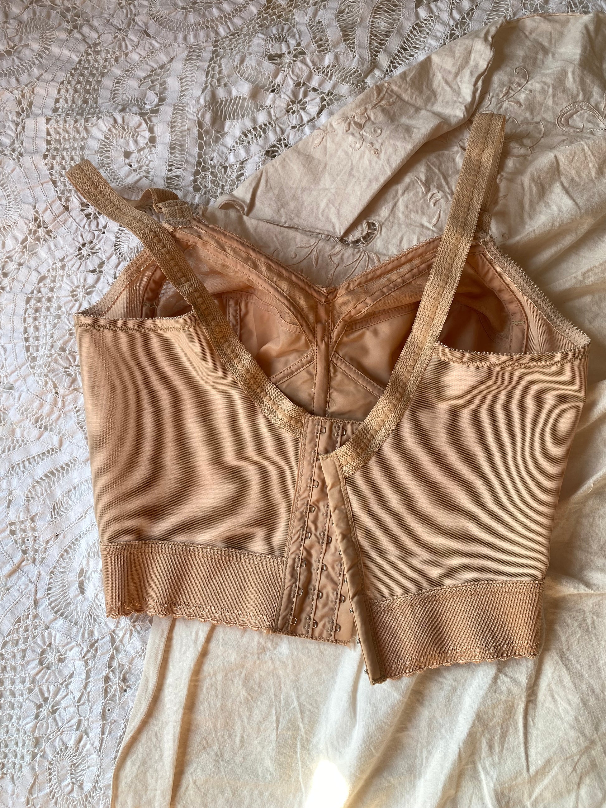 Maidenform authentic Bullet bra ‘50s