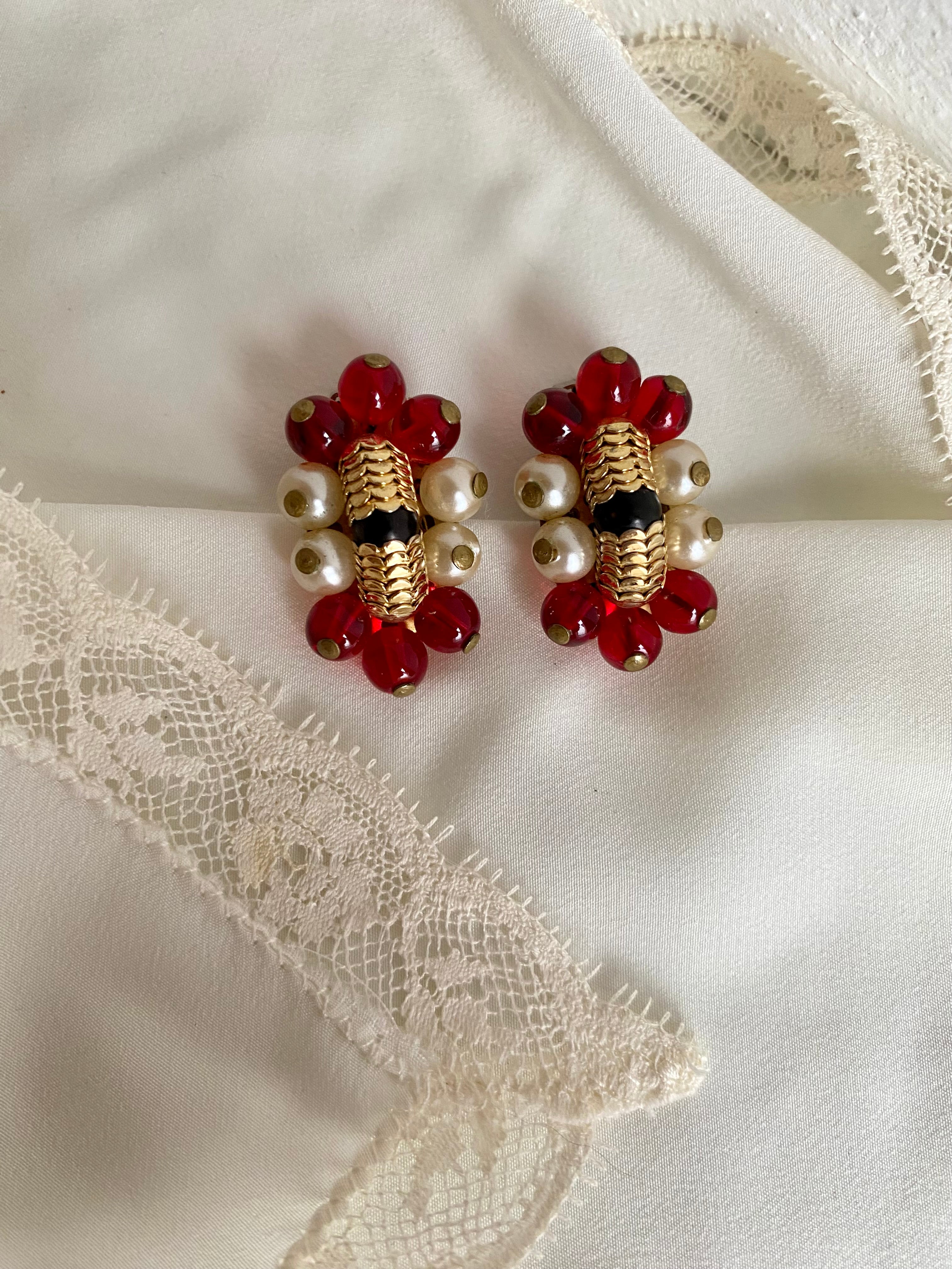 Orecchini a bottone bombati