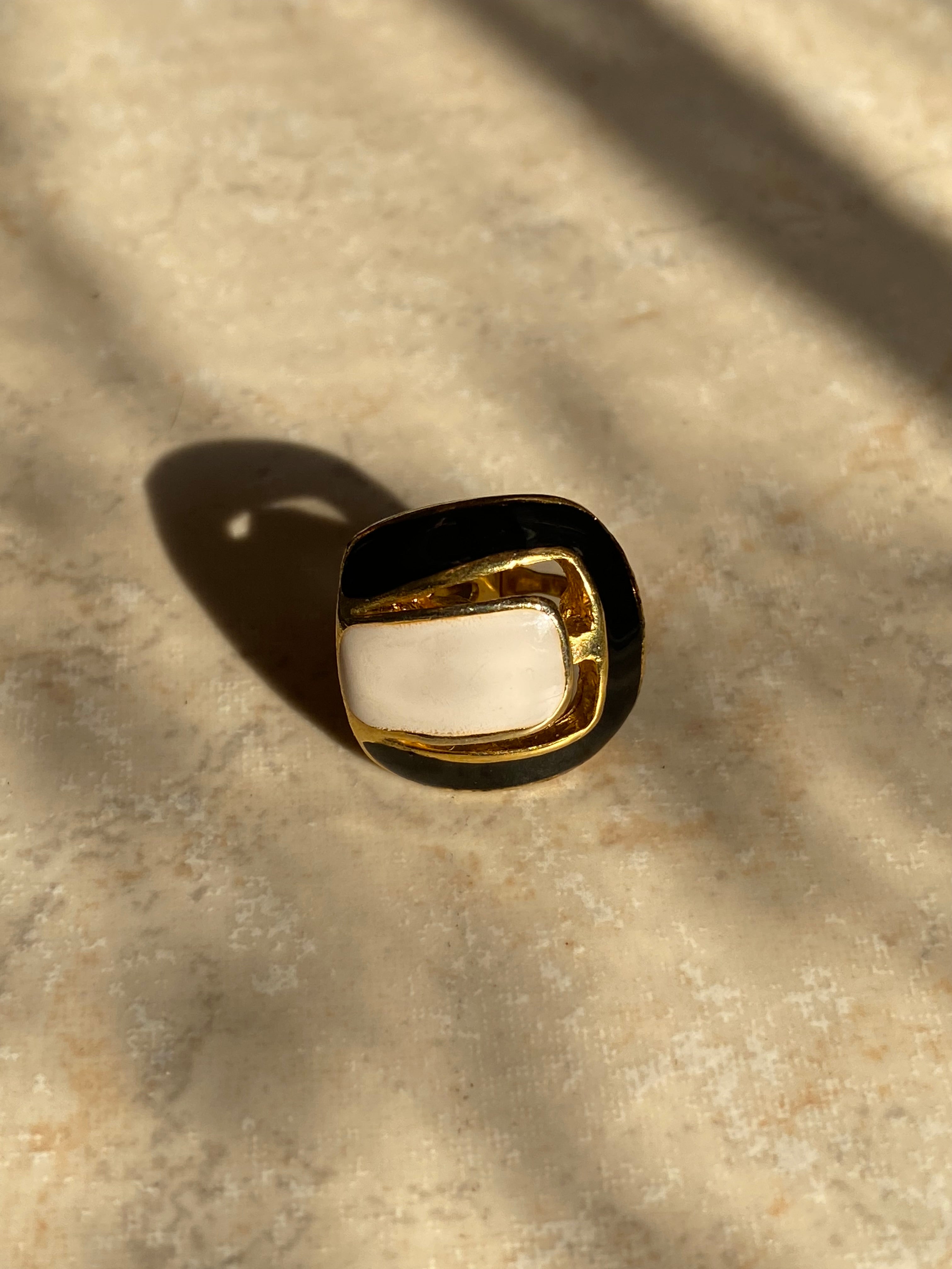 Quadro orecchino singolo smaltato