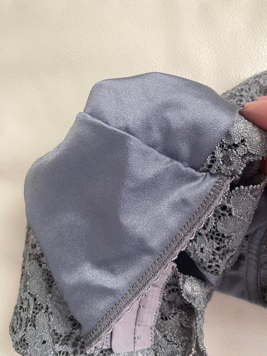 Body grigio perla