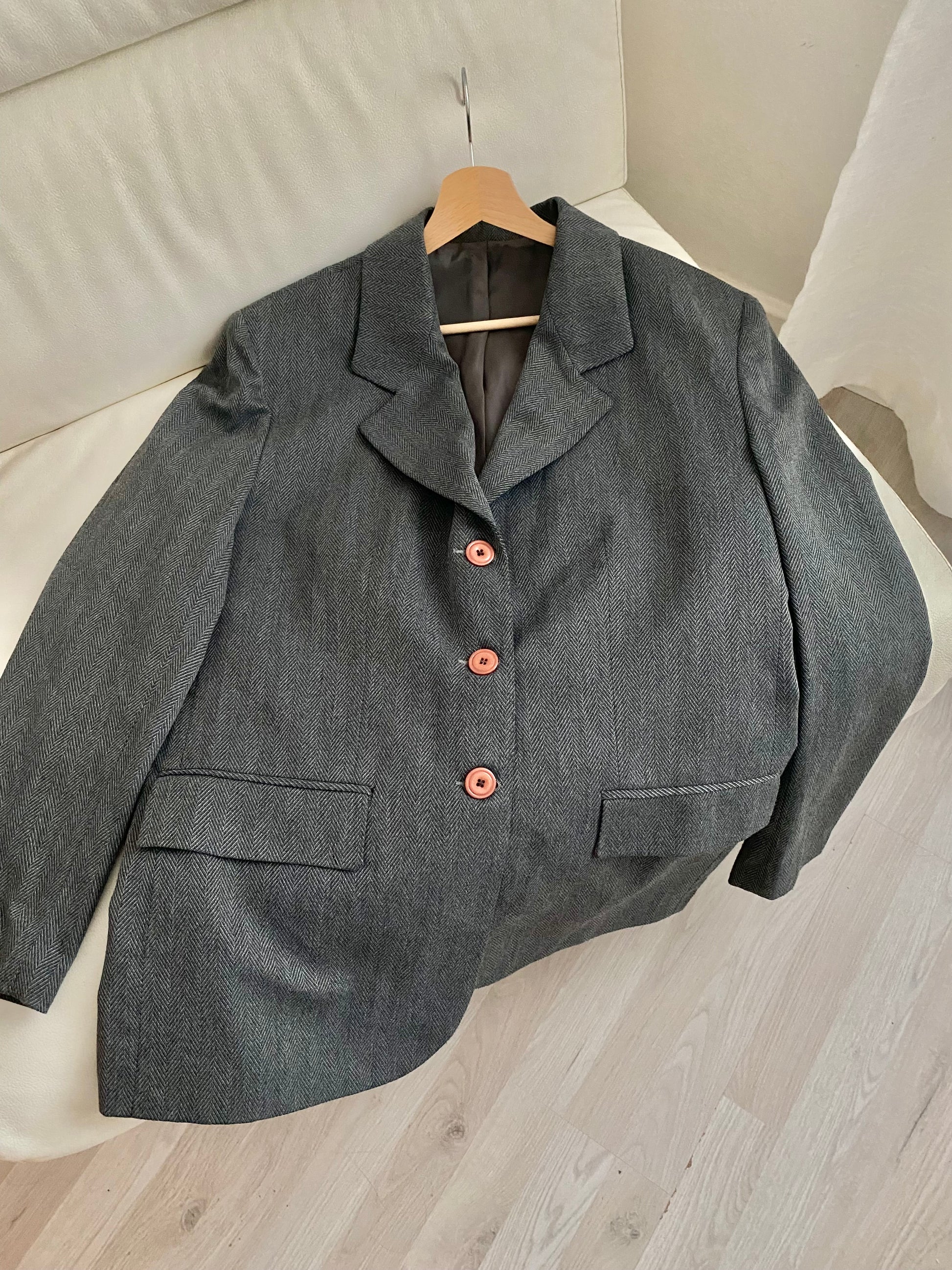 Blazer boxy monopetto grigio scuro lavorazione zig zag
