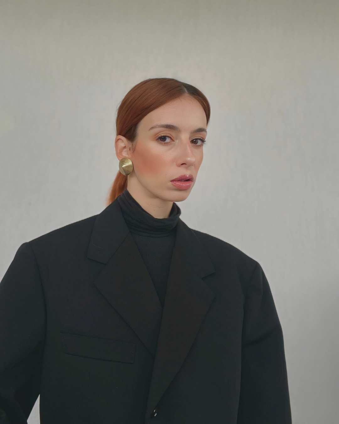 Blazer ajusté à simple boutonnage et revers en pointe