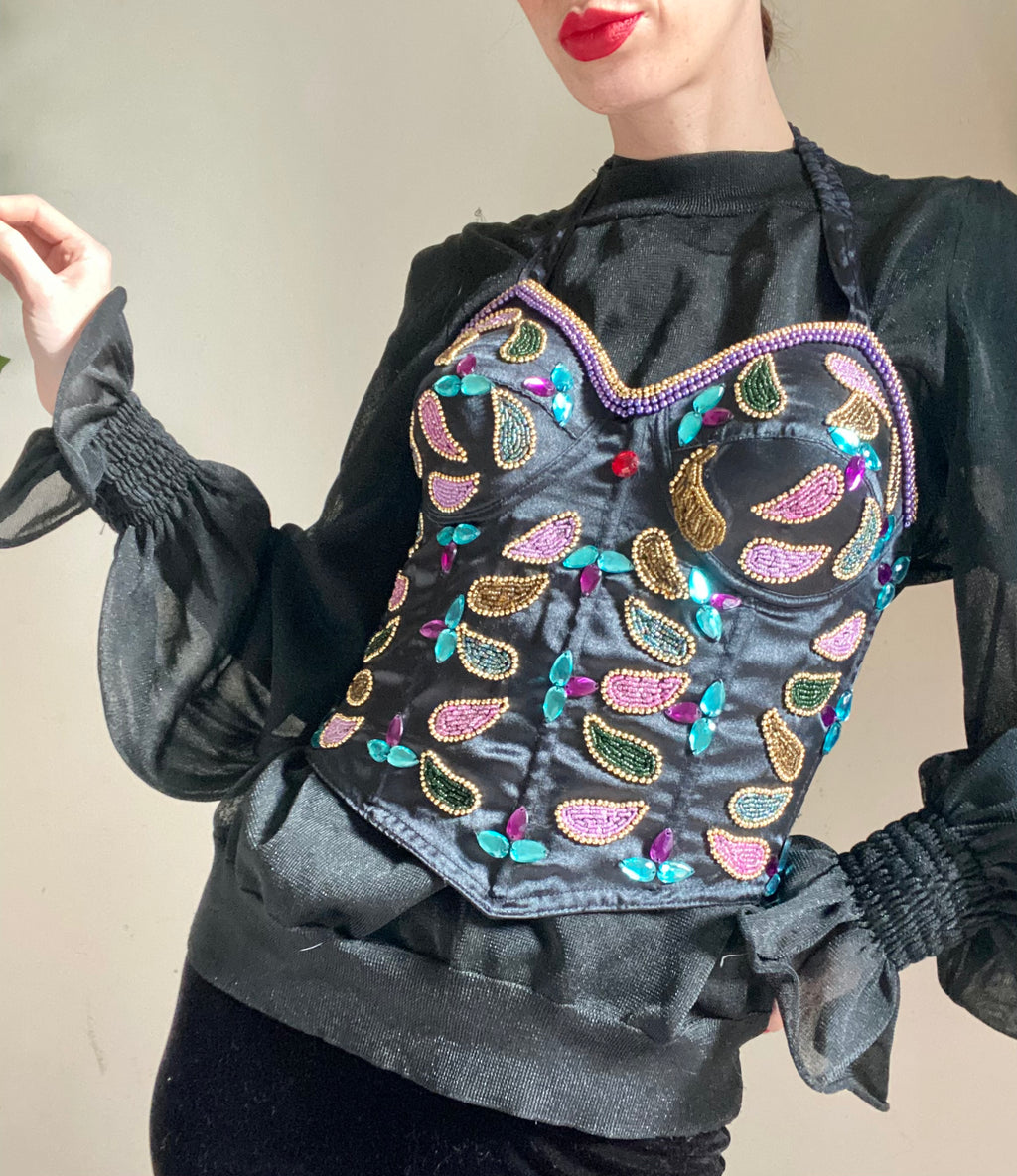 Corsetto a proiettile con pietre