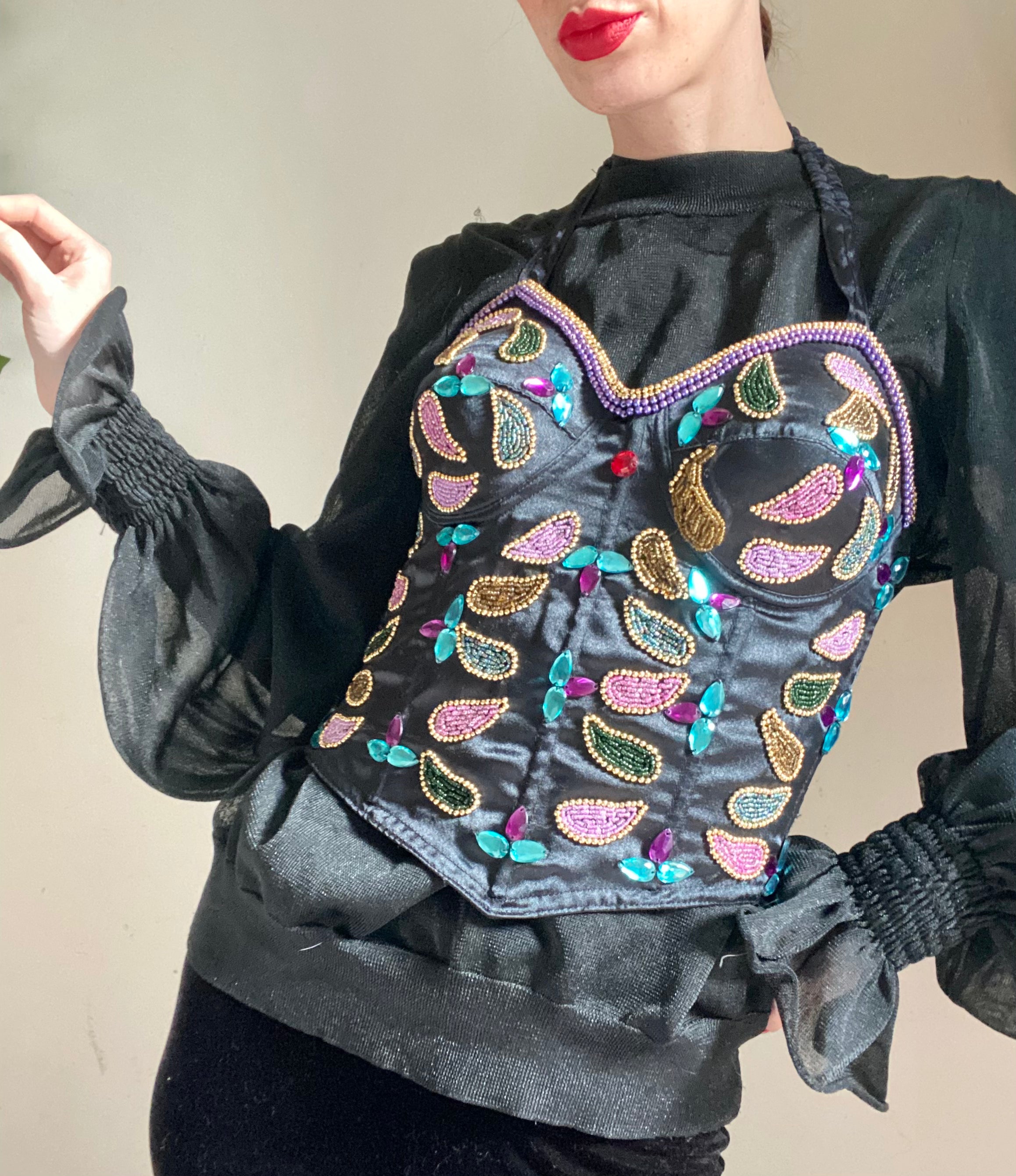 Corset balle avec pierres