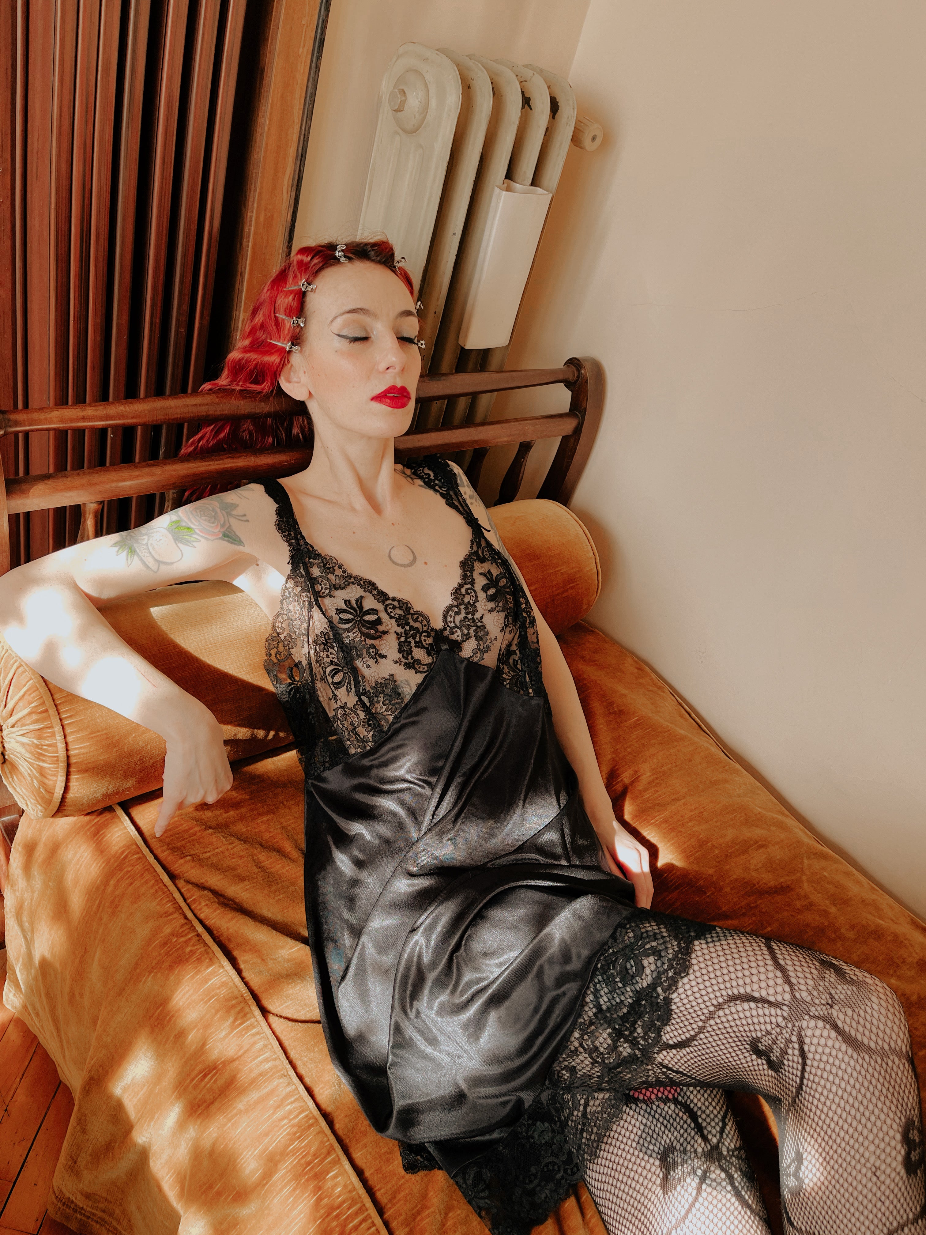 sottoveste nera in pizzo