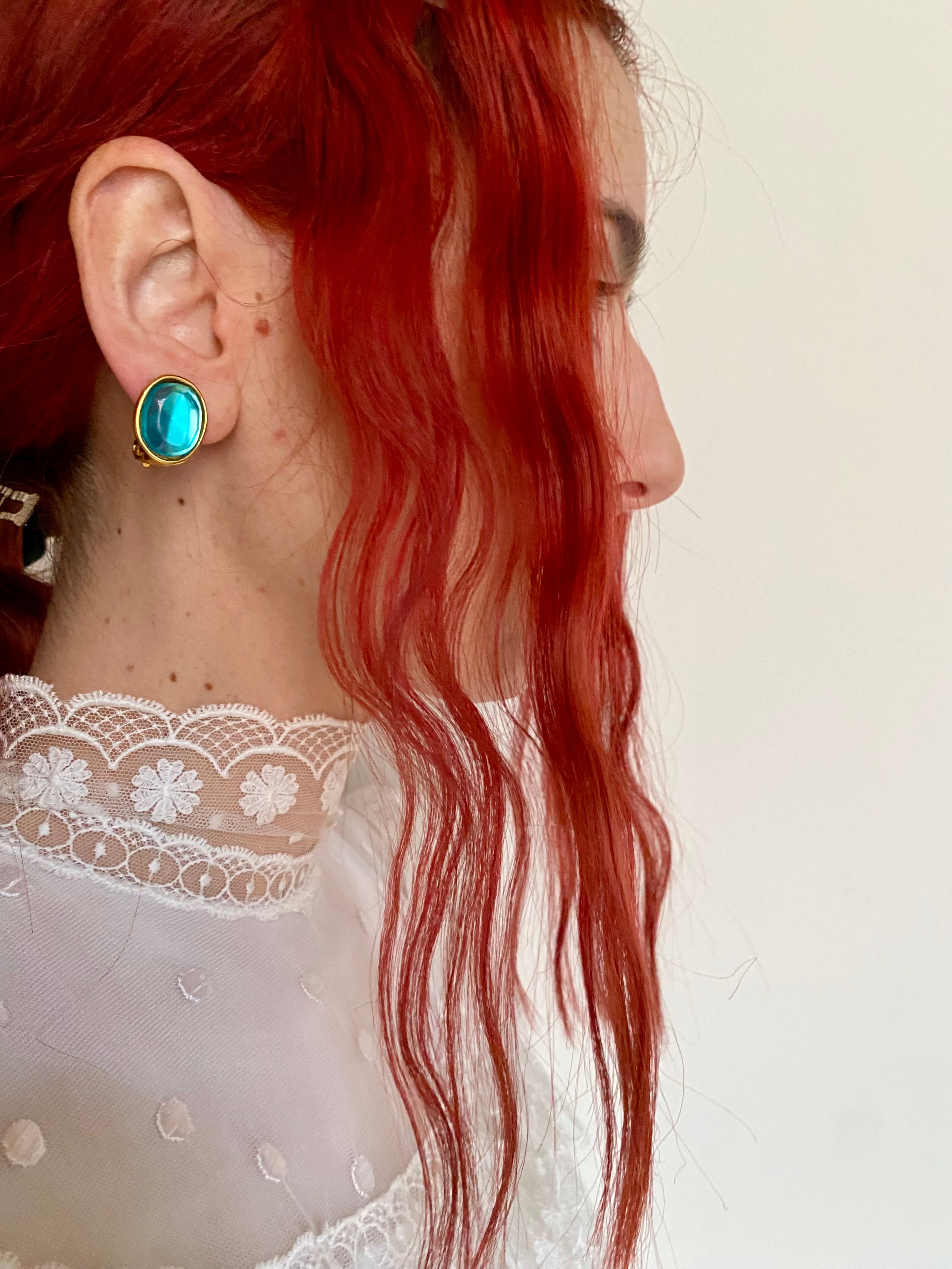 Celeste orecchini a bottone