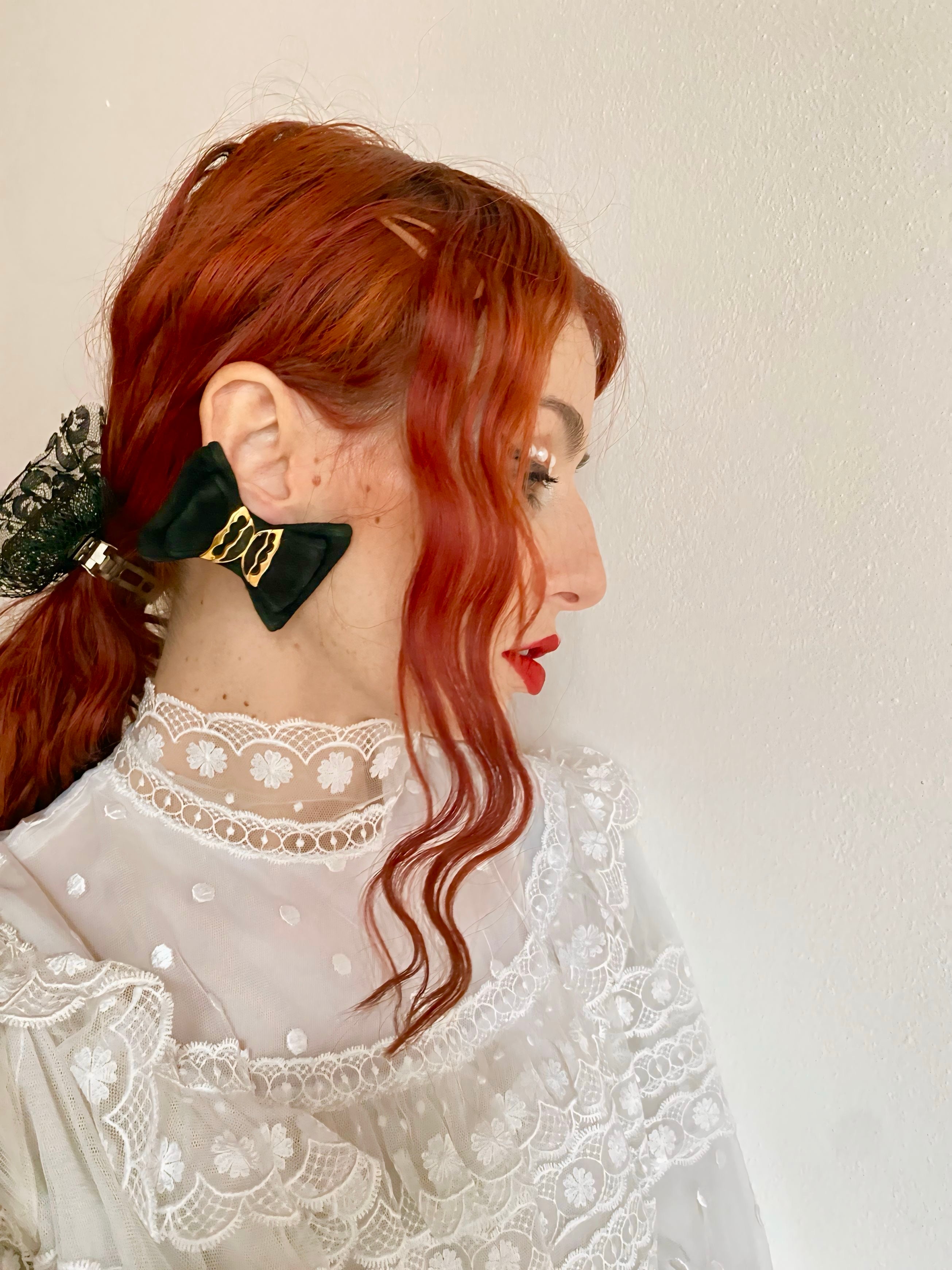 Fiocco orecchino singolo