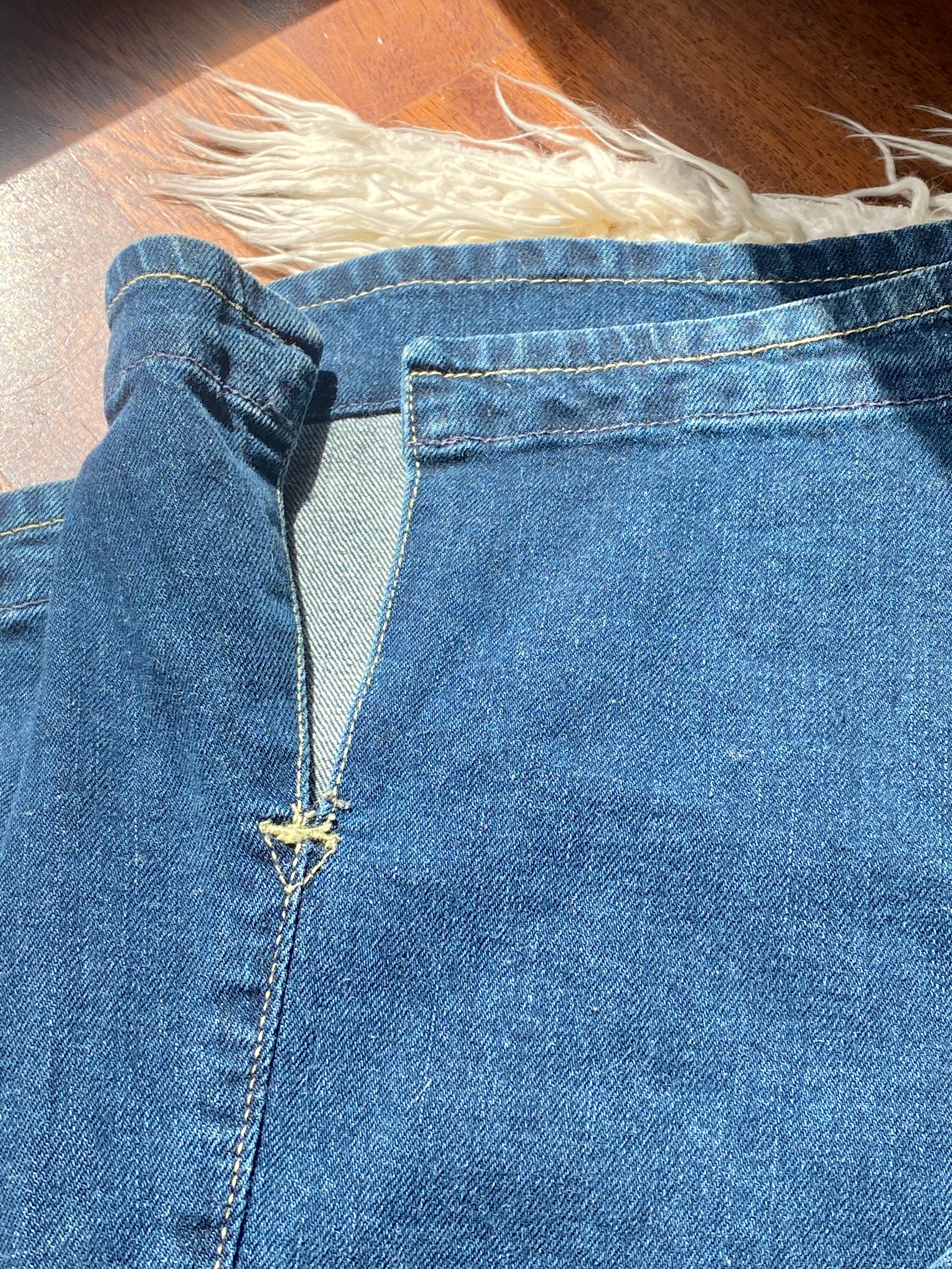 Levi's Y2K taille basse évasée