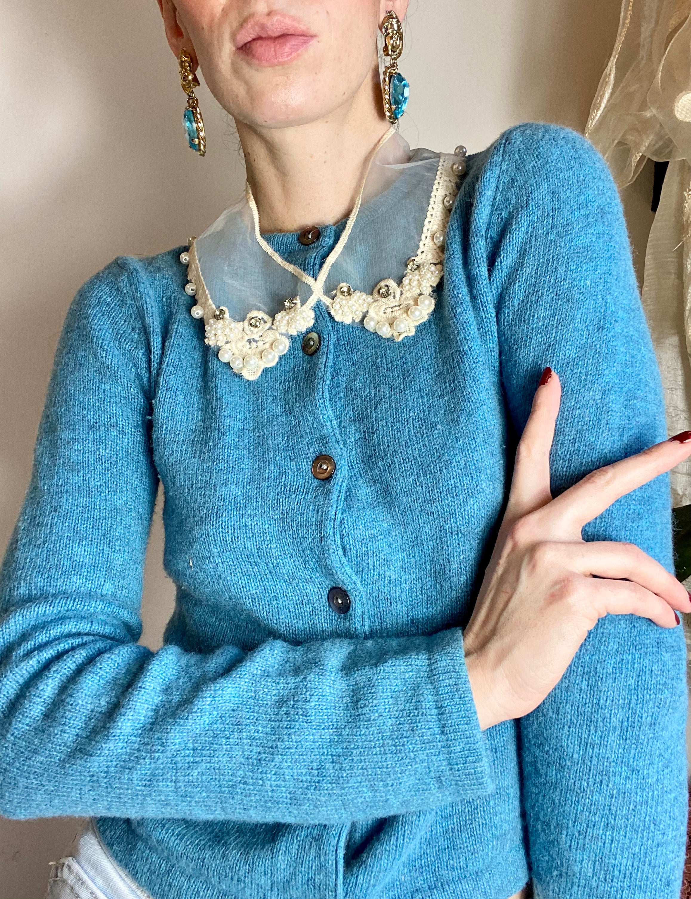 Colletto Wing in organza, perline e pizzo Macramè