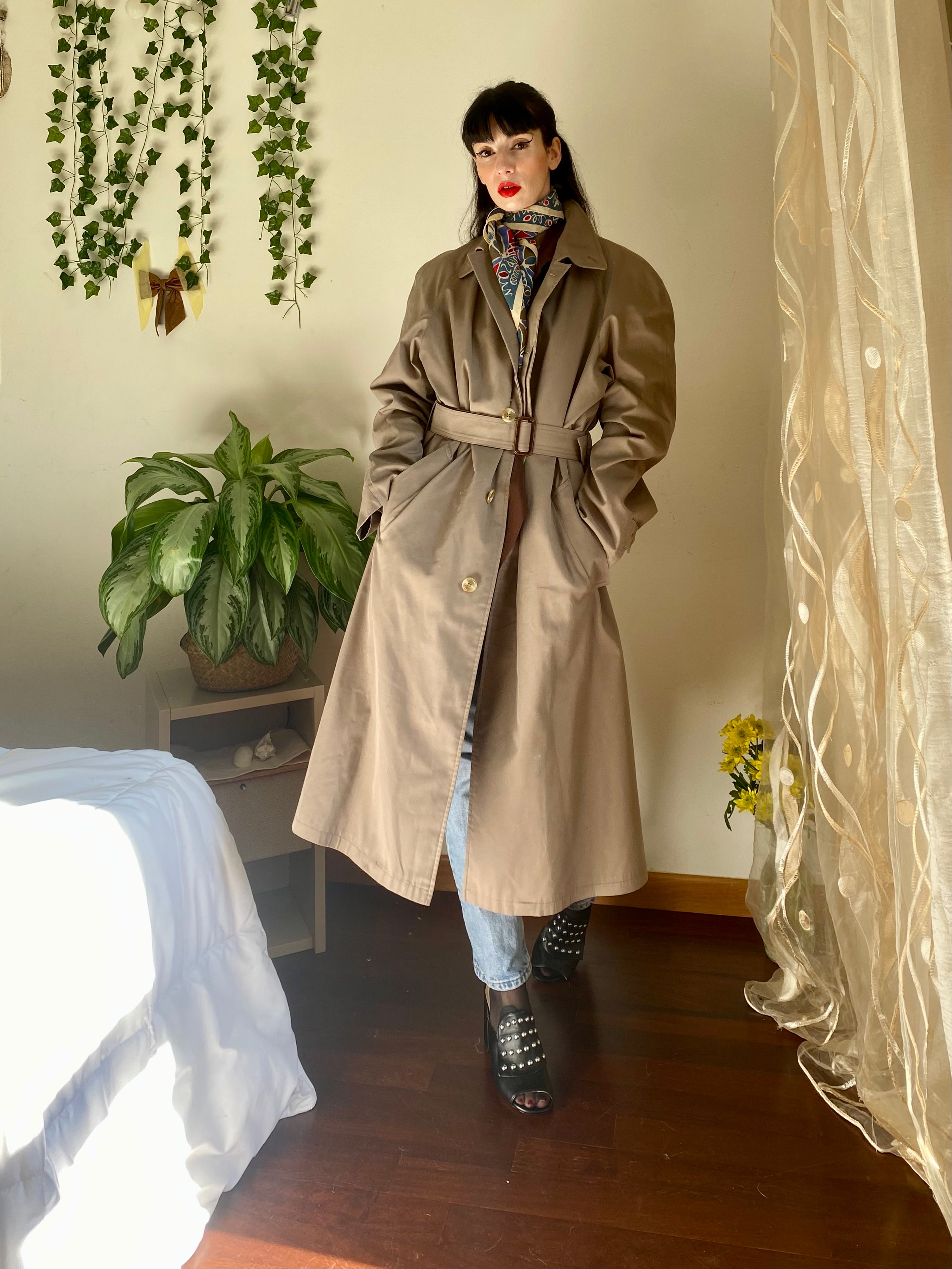 Trench gris tourterelle à simple boutonnage