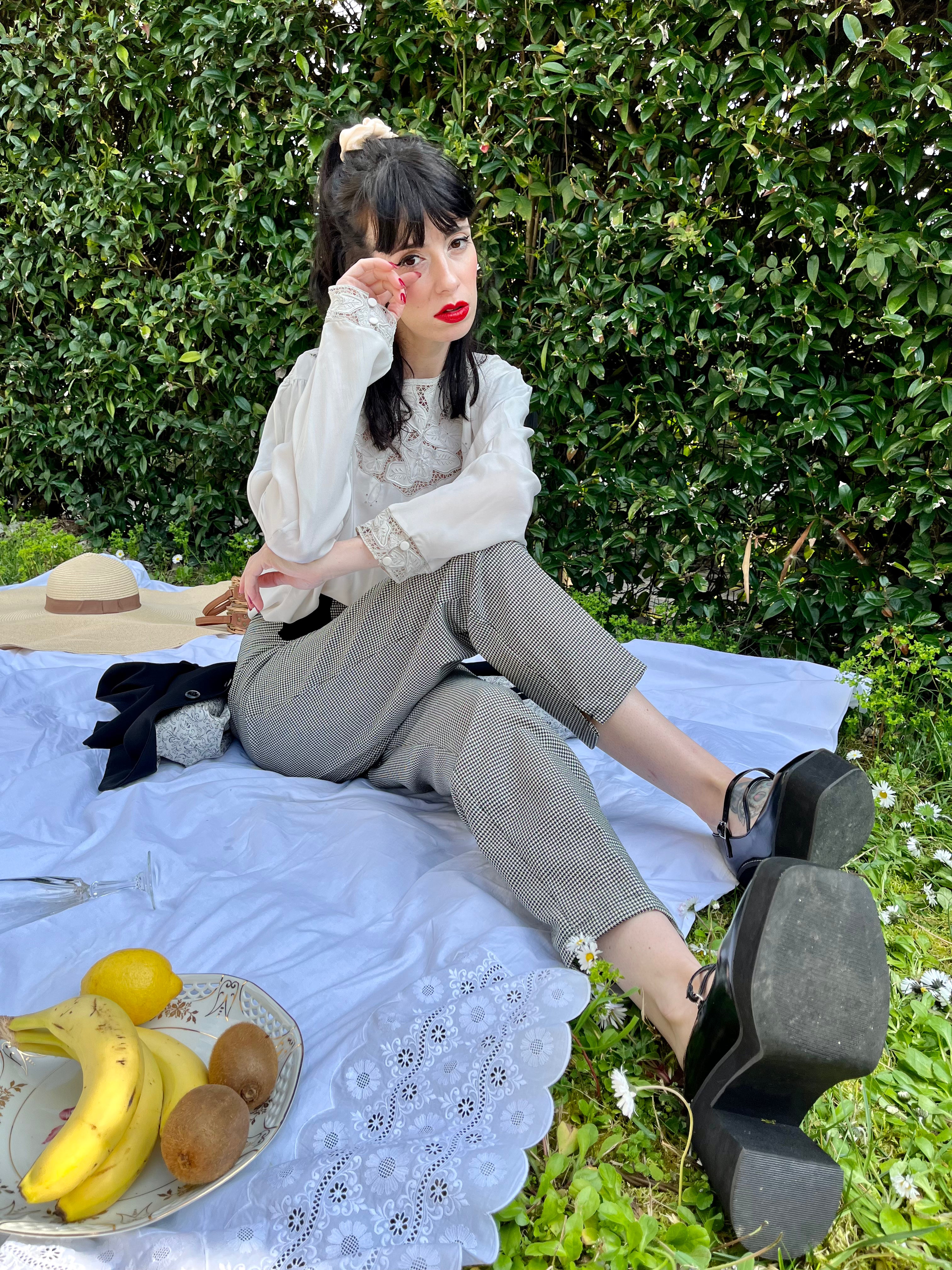 Pantalon pied-de-poule avec détails en velours