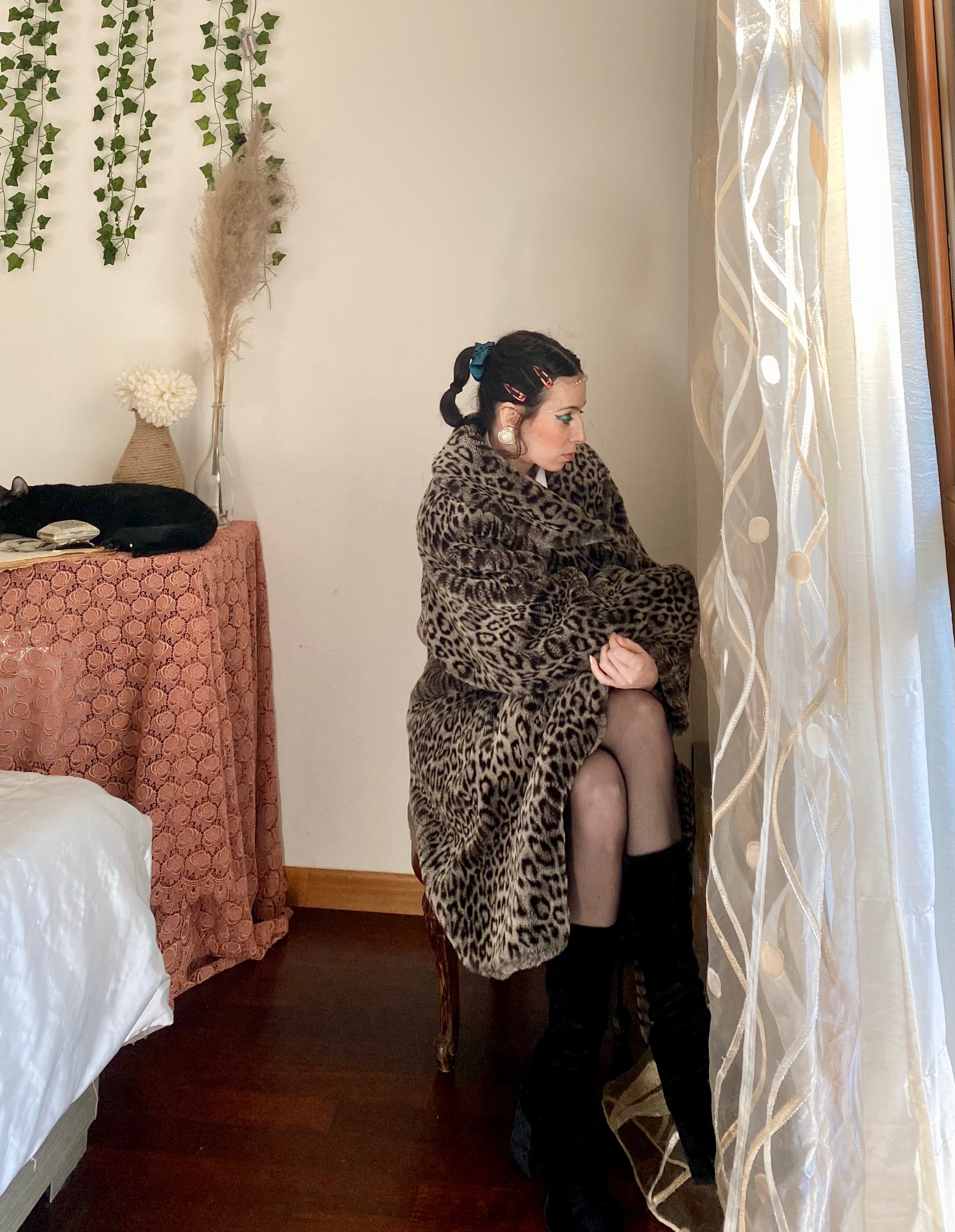 Manteau en fourrure synthétique léopard