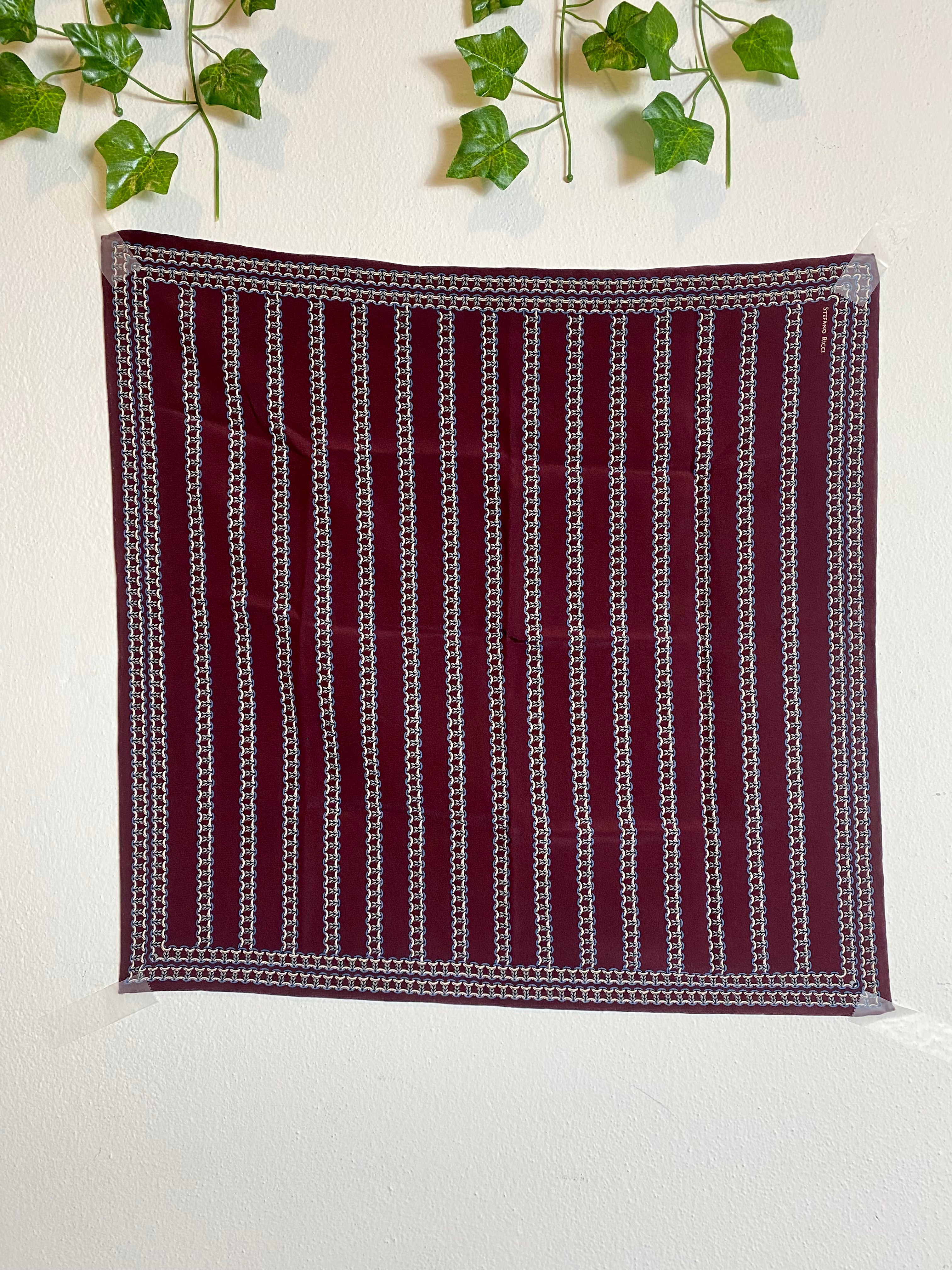 Fazzoletto in pura seta Borgogna