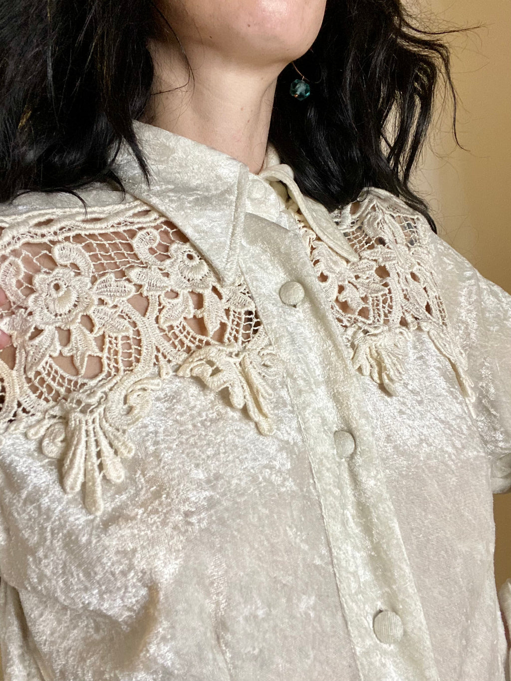 Camicia Nara Camicie in velluto e macramè