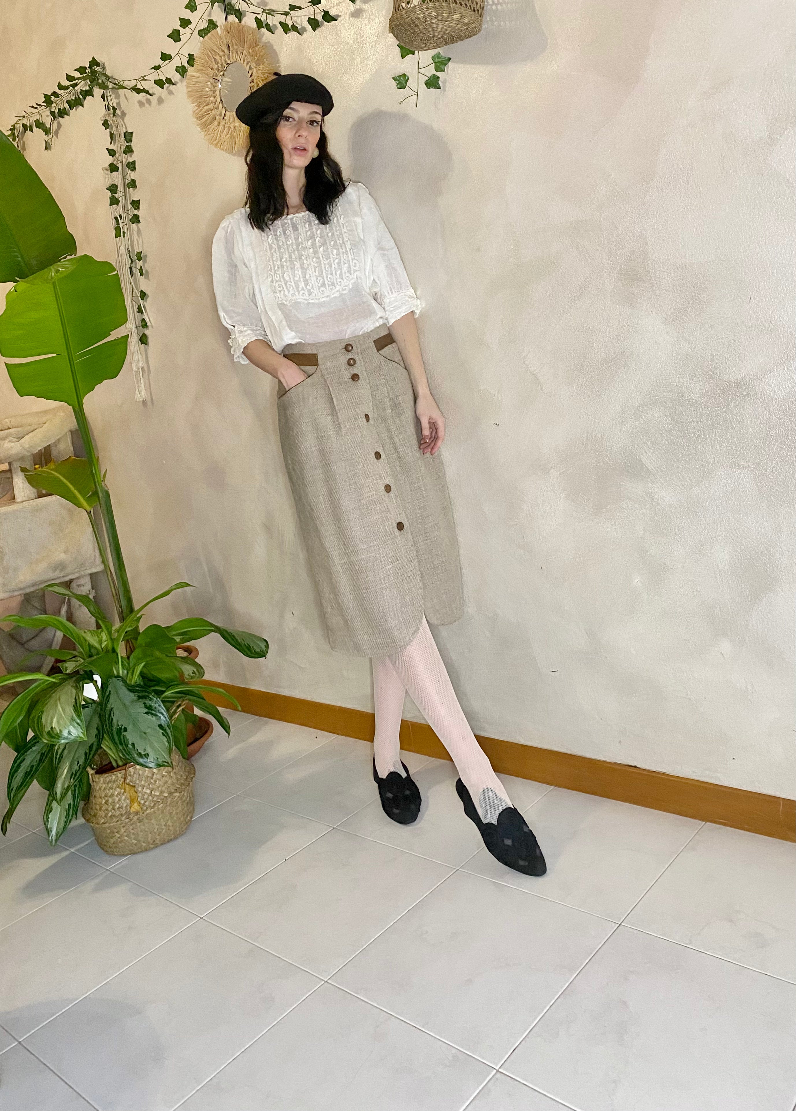 Gonna midi a matita in Lana con bottoni a contrasto