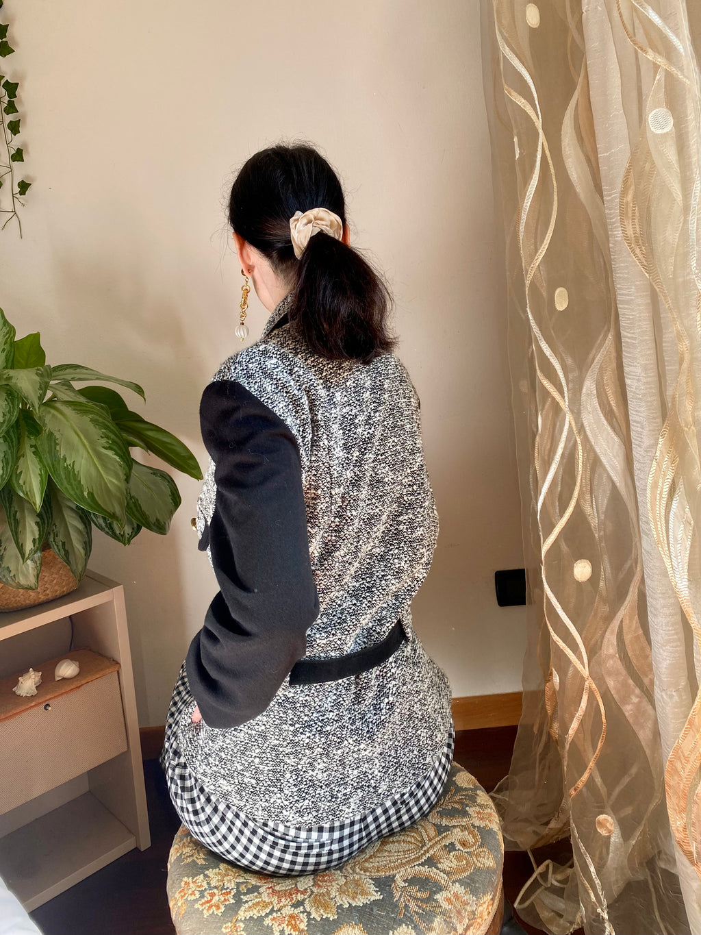 Blazer tweed doppio petto con bordi a contrasto