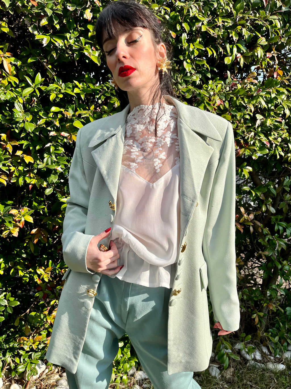 Blazer pastello con bottoni estetici