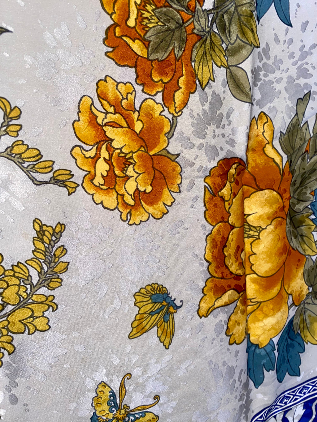 Balenciaga foulard
