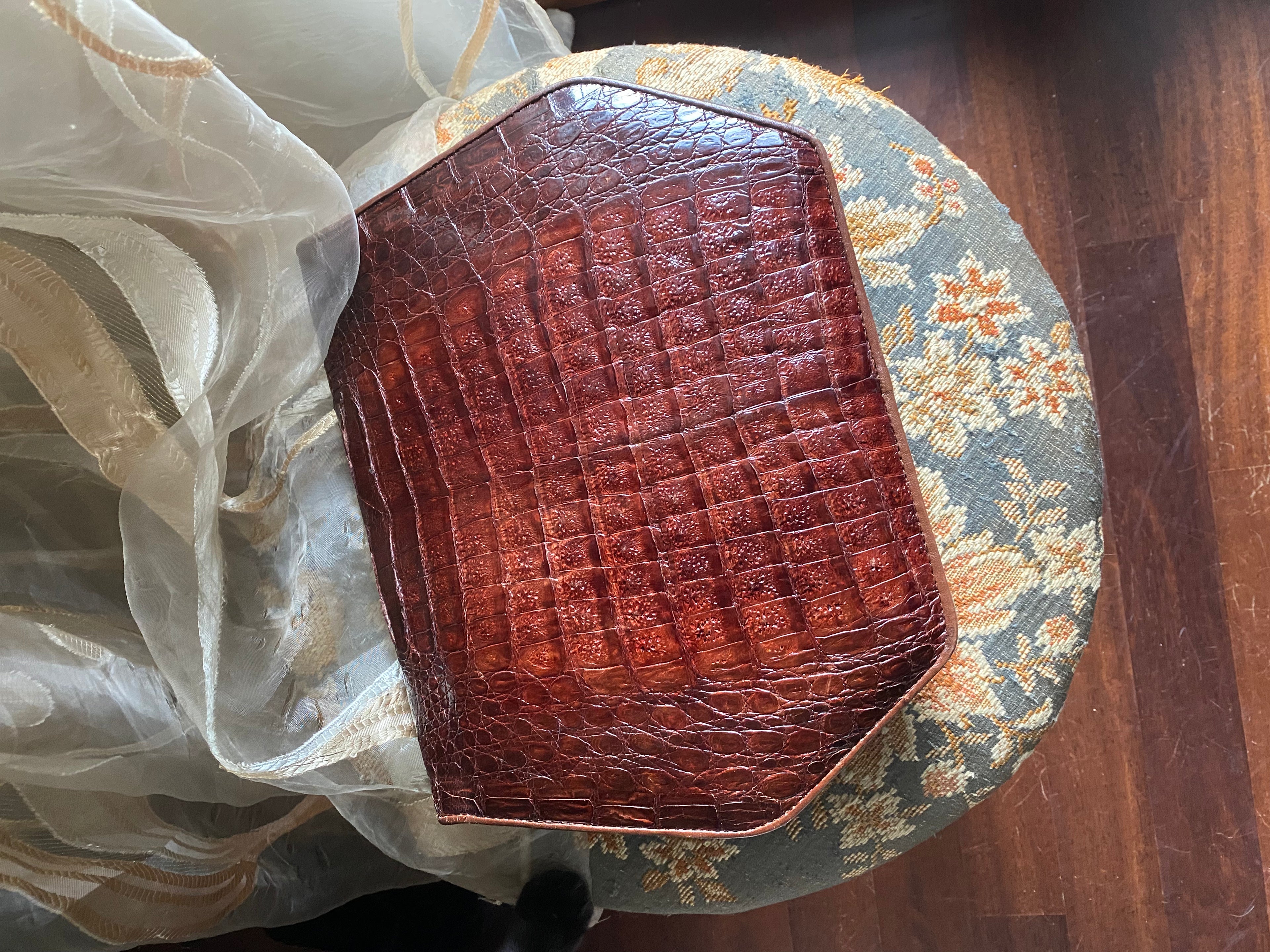 Pochette coccodrillo rombo