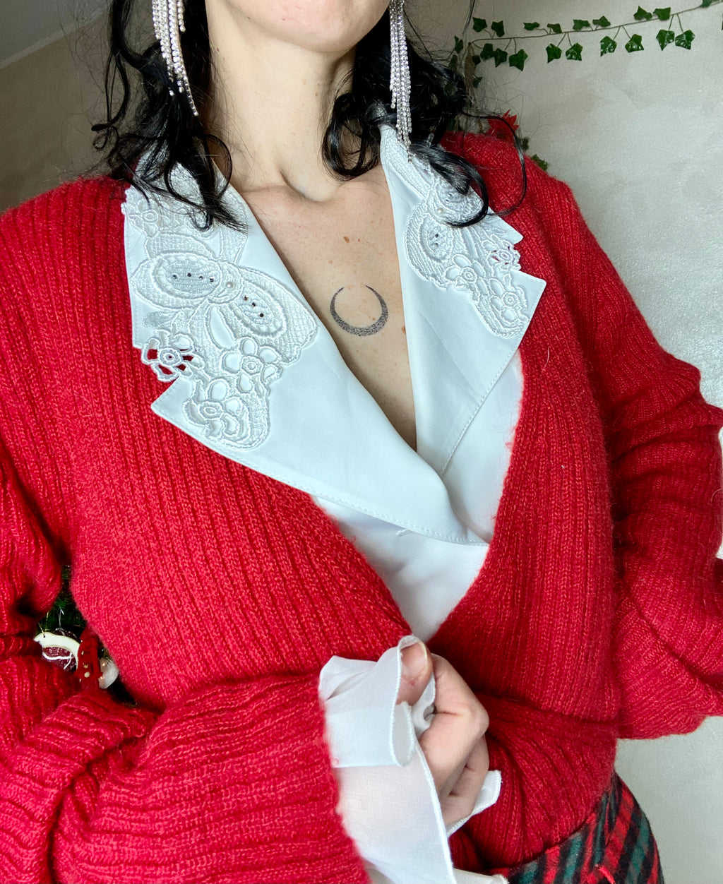 Pullover intrecciato con scollo a V