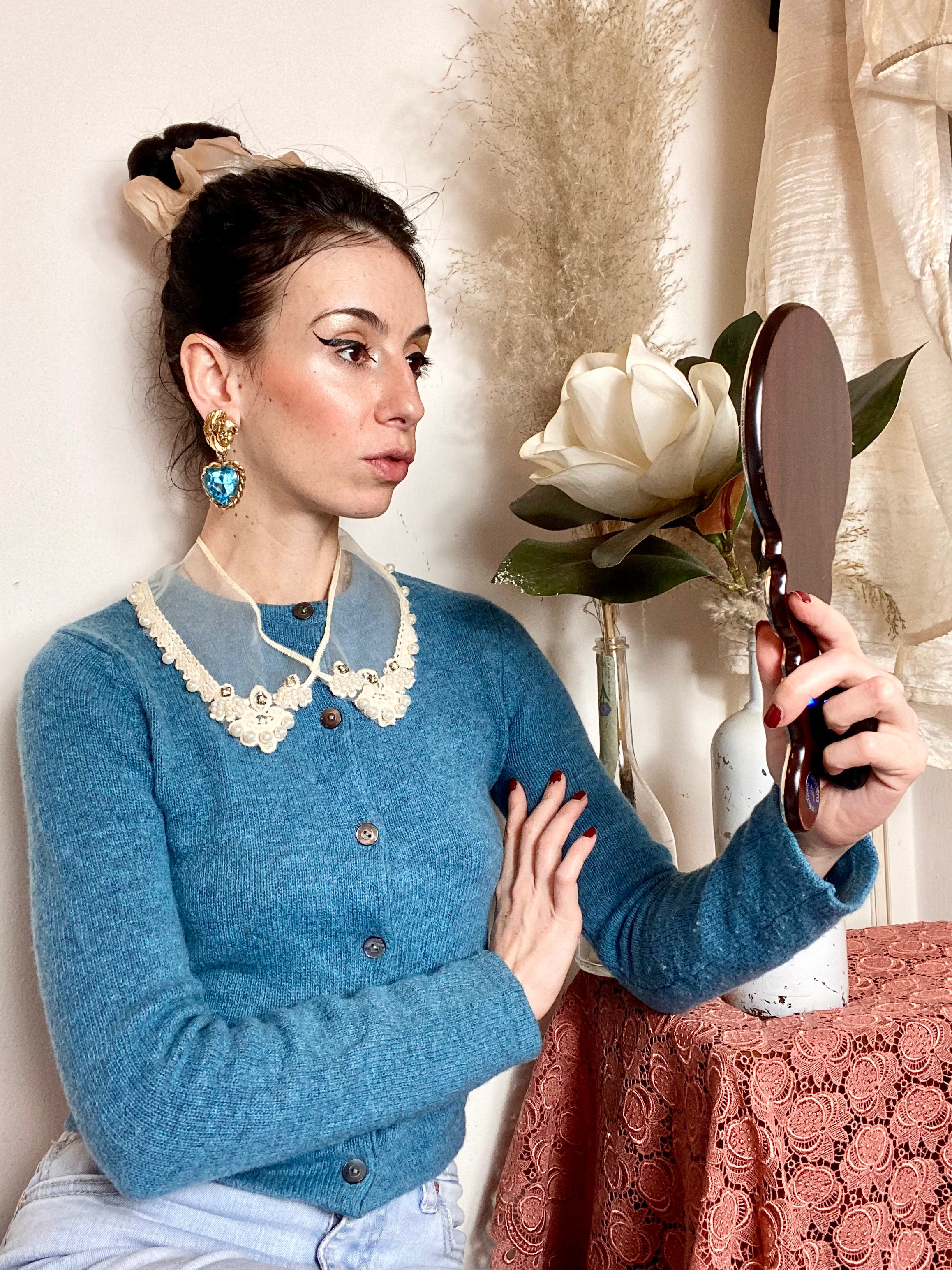 Colletto Wing in organza, perline e pizzo Macramè