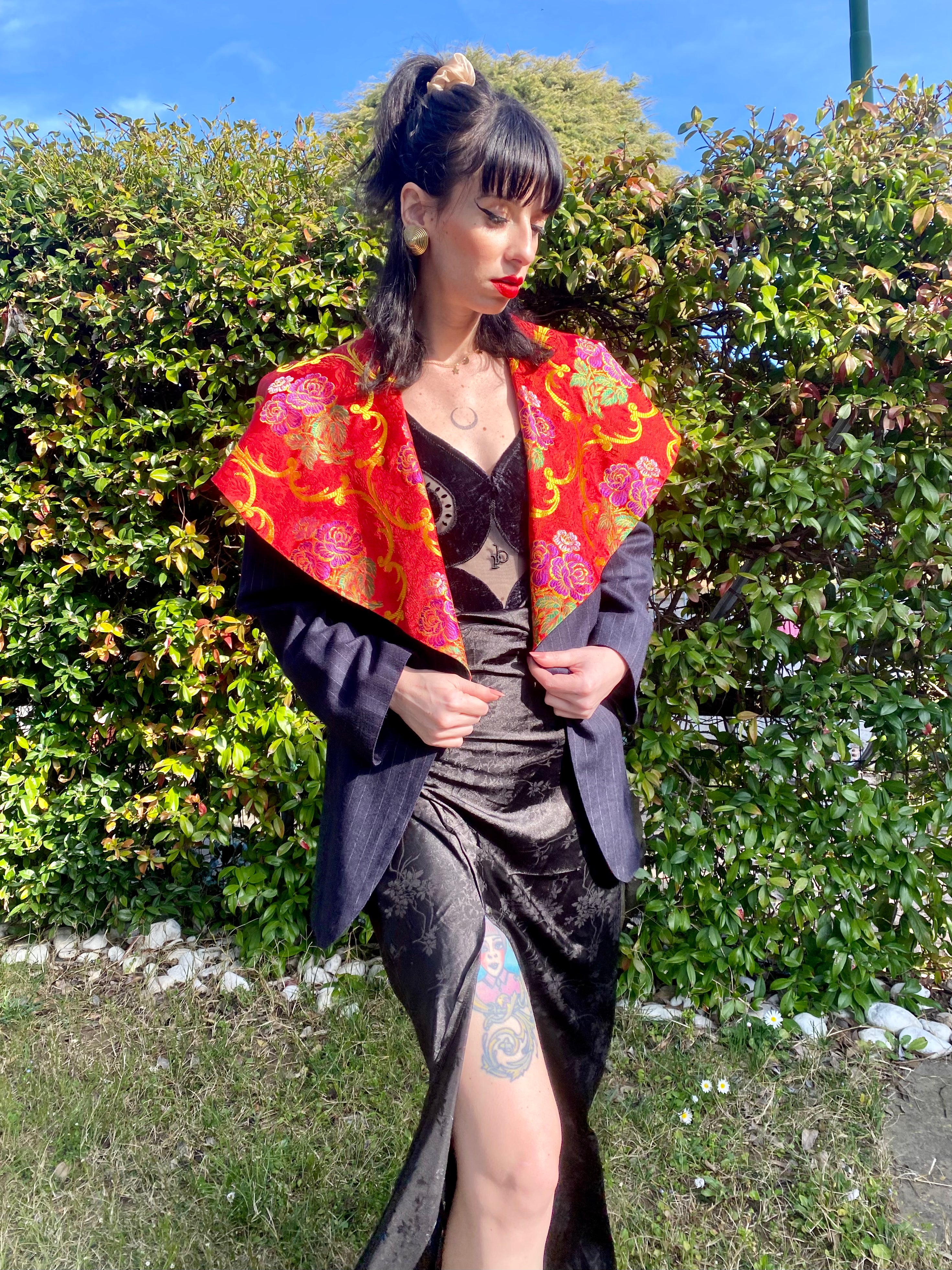 Blazer gessato con colletto alla marinara