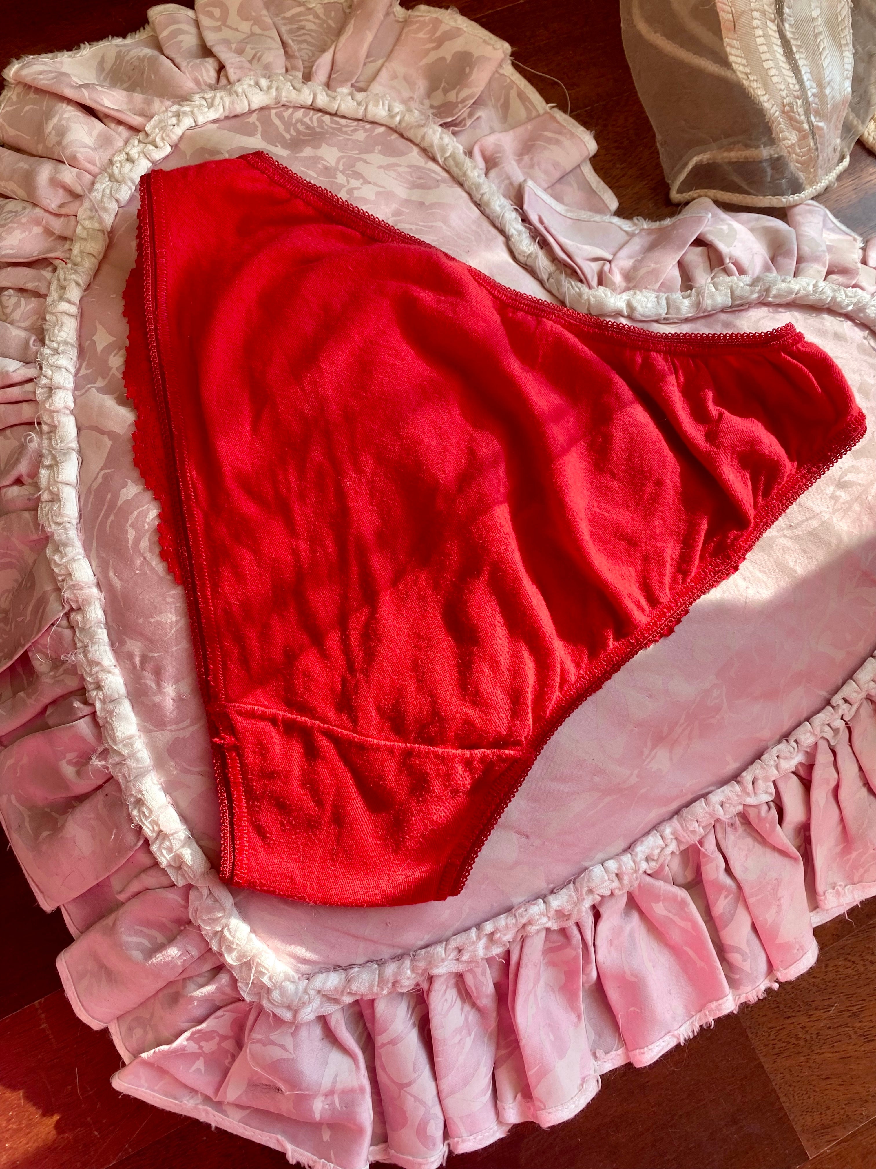 Culotte in pizzo con fiocchetto