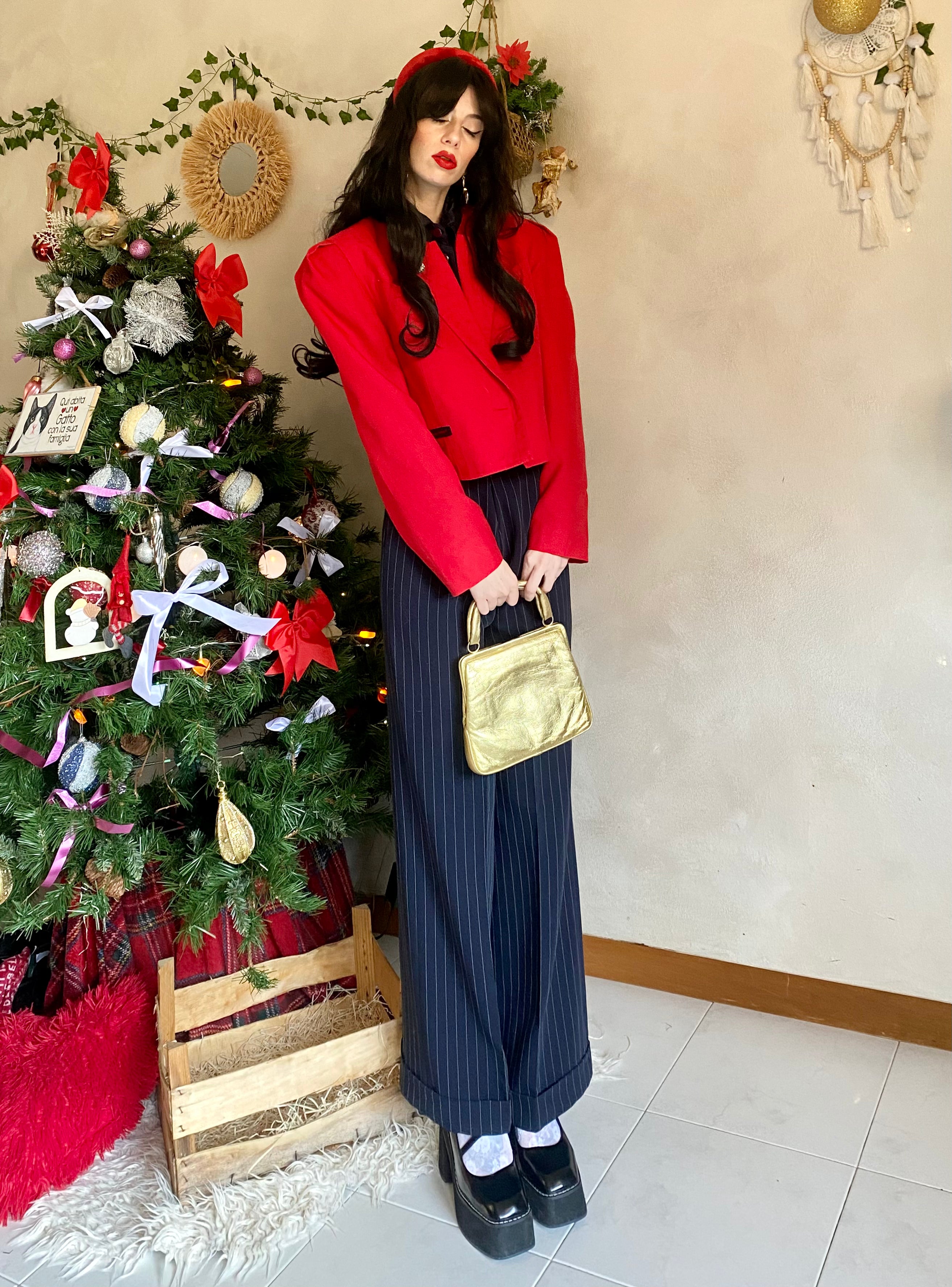 Pantalon large élégant à fines rayures