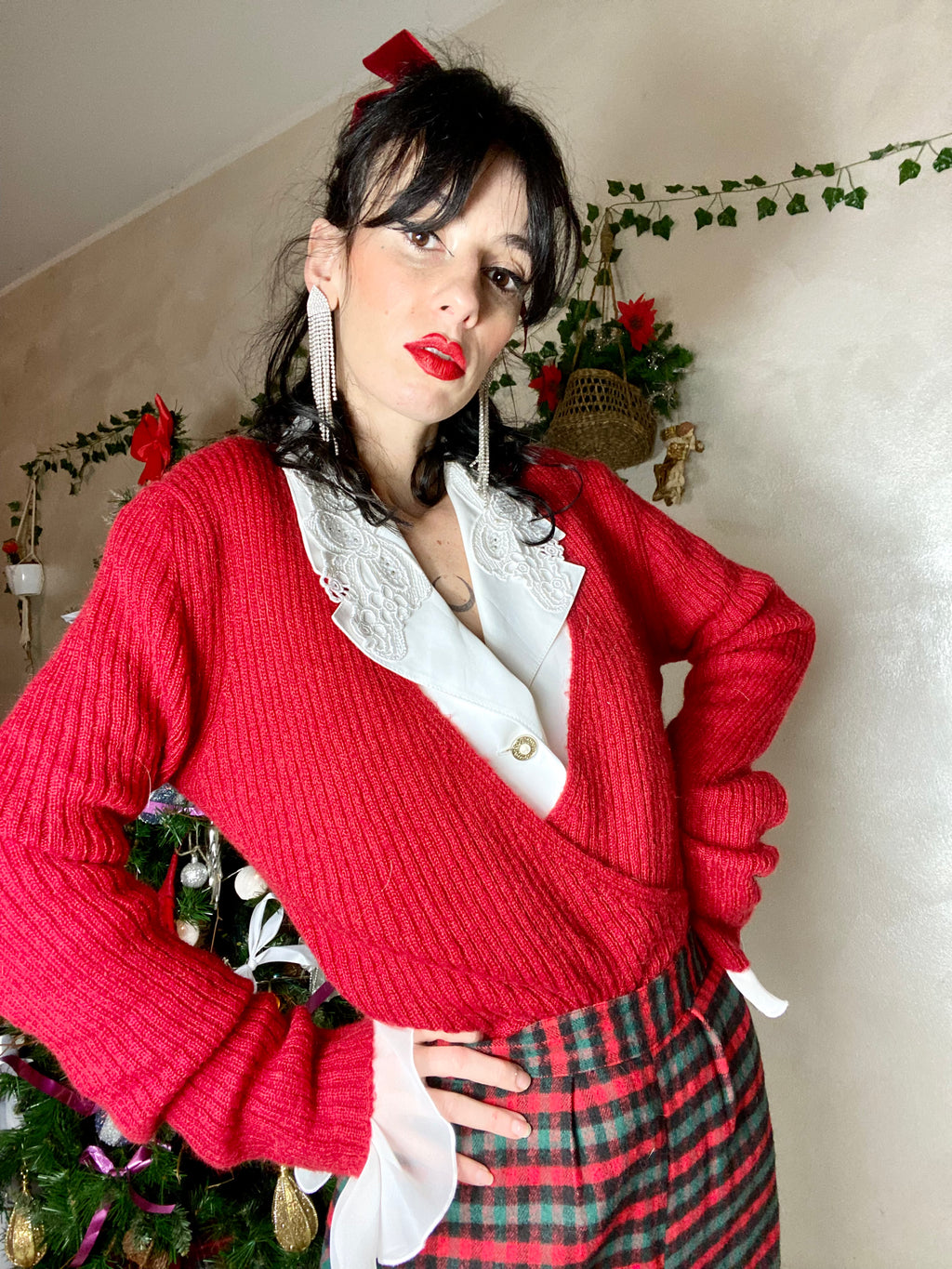 Pullover intrecciato con scollo a V